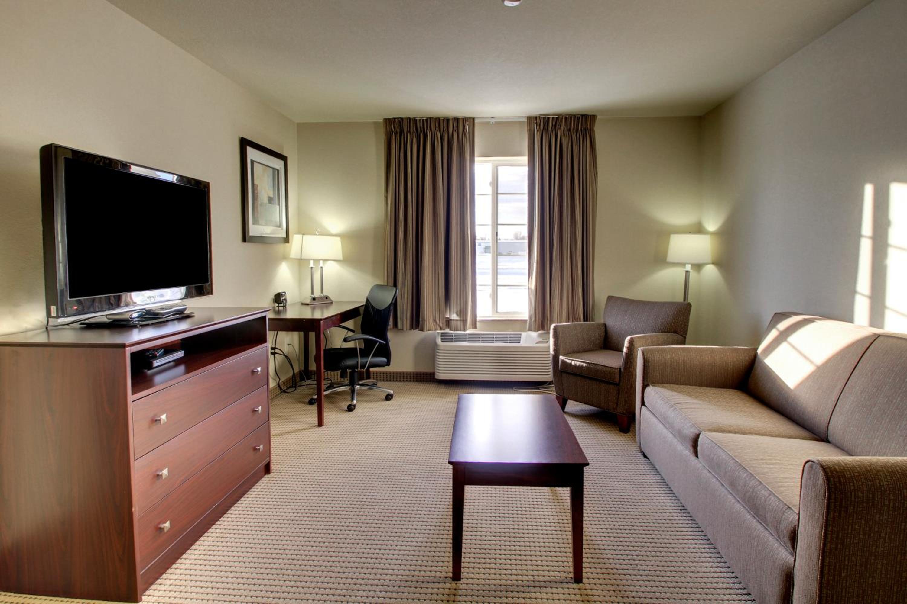 One-Bedroom Suite
