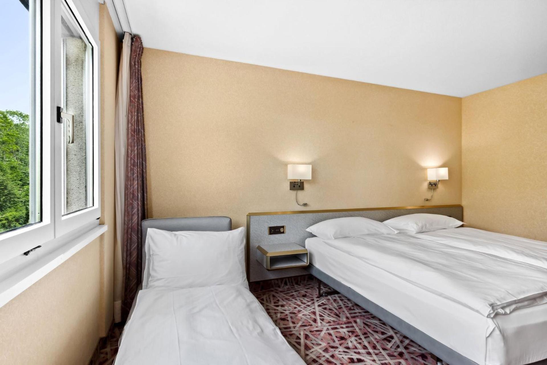 Standard Triple Room photo 3
