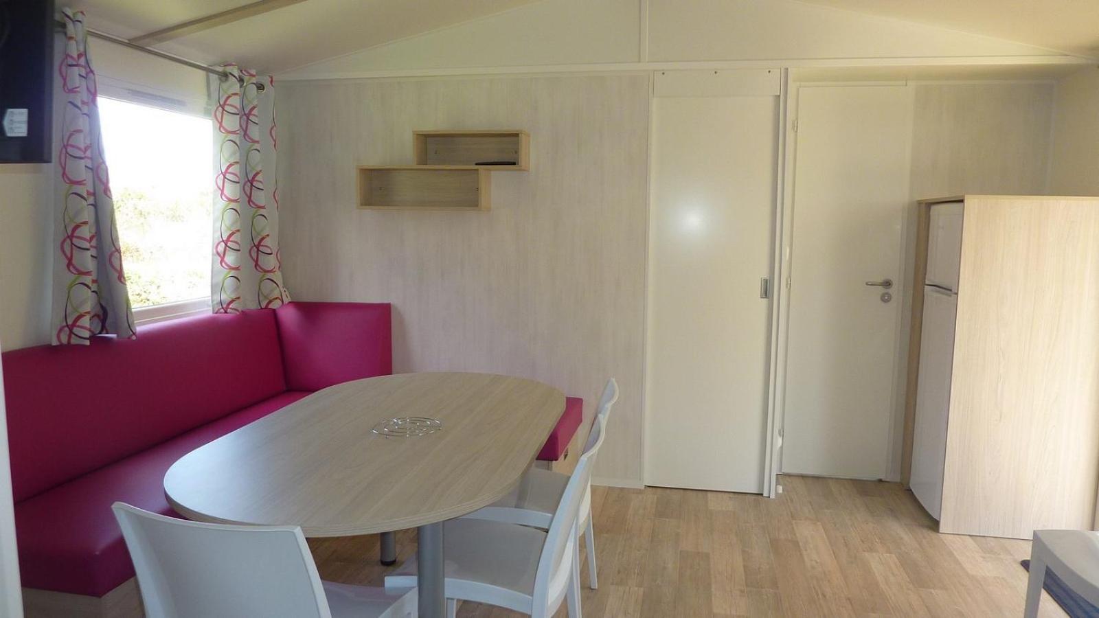 Mobile Home photo 2
