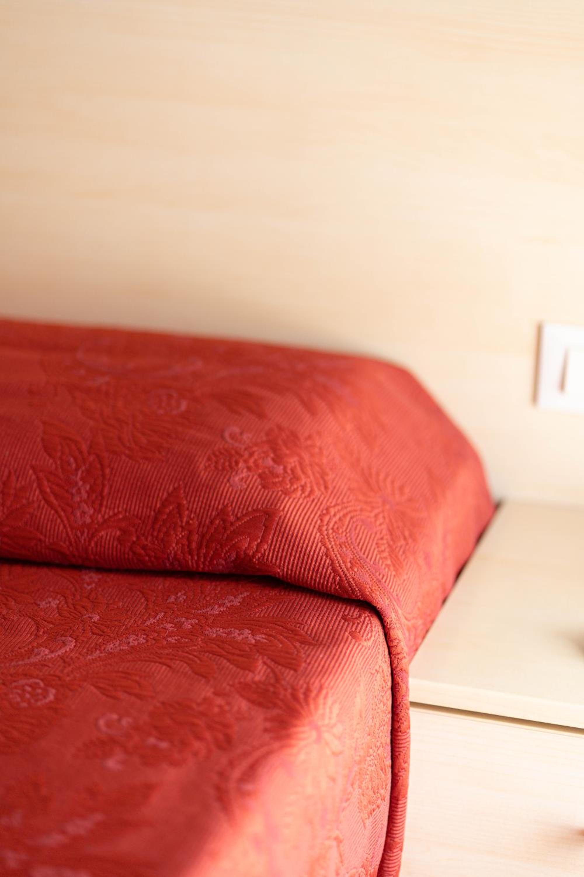 Standard Double Room - Photo 2