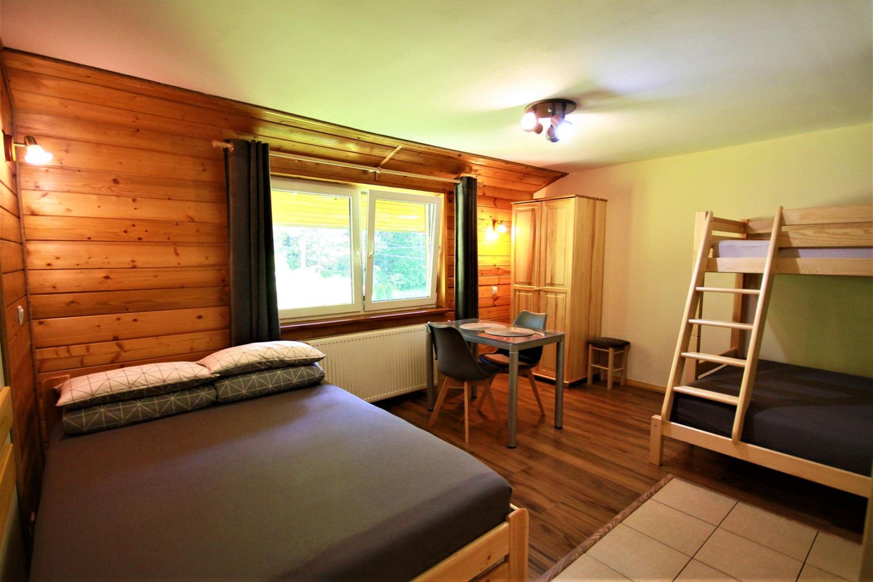 Family Room with Bathroom photo 1