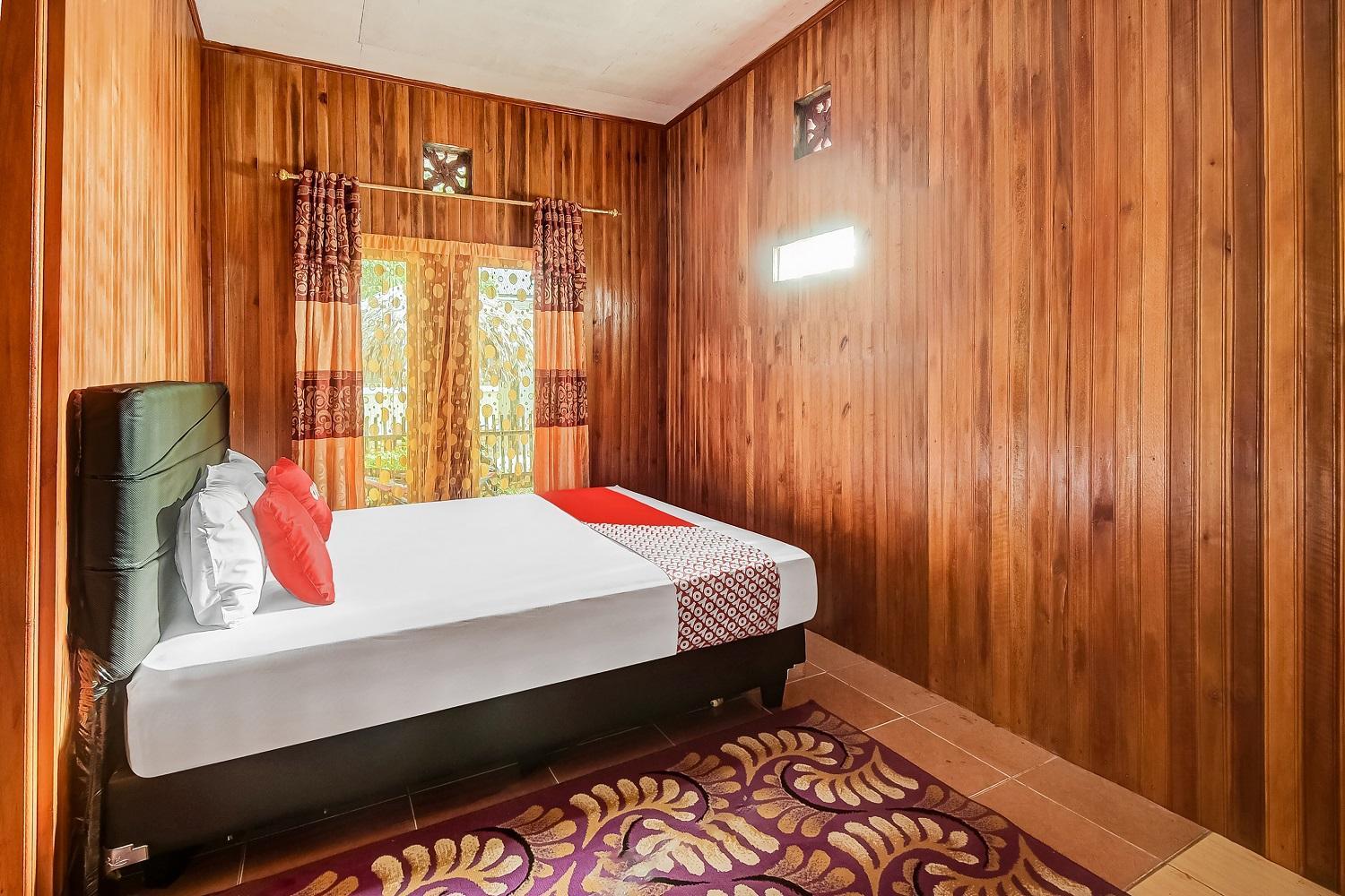 Standard Double Room - Photo 12