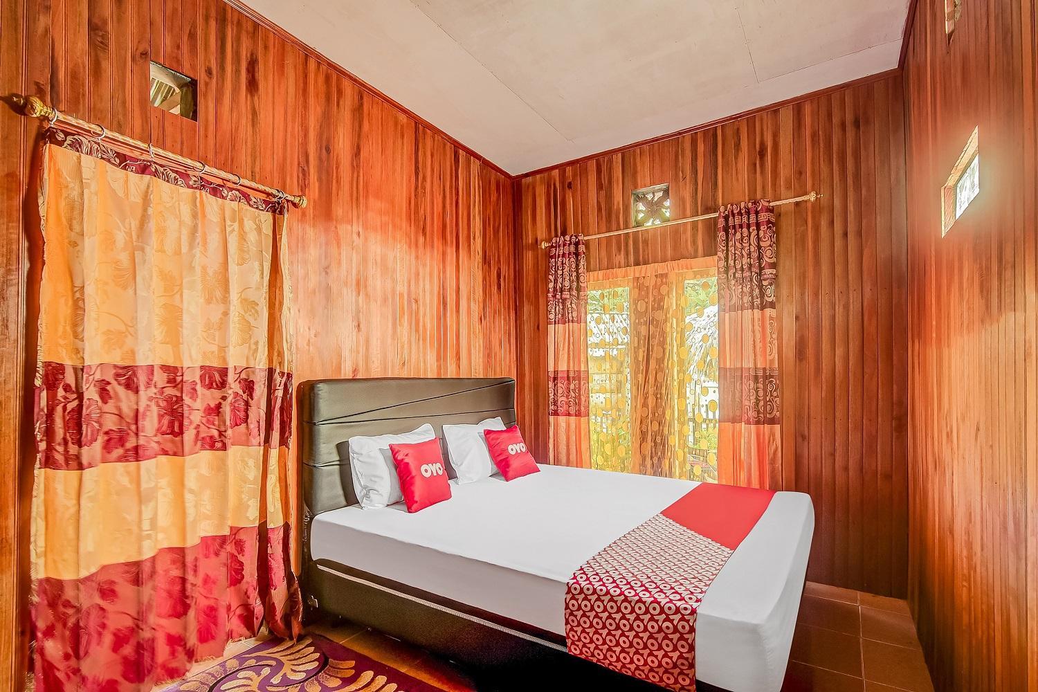 Standard Double Room - Photo 11