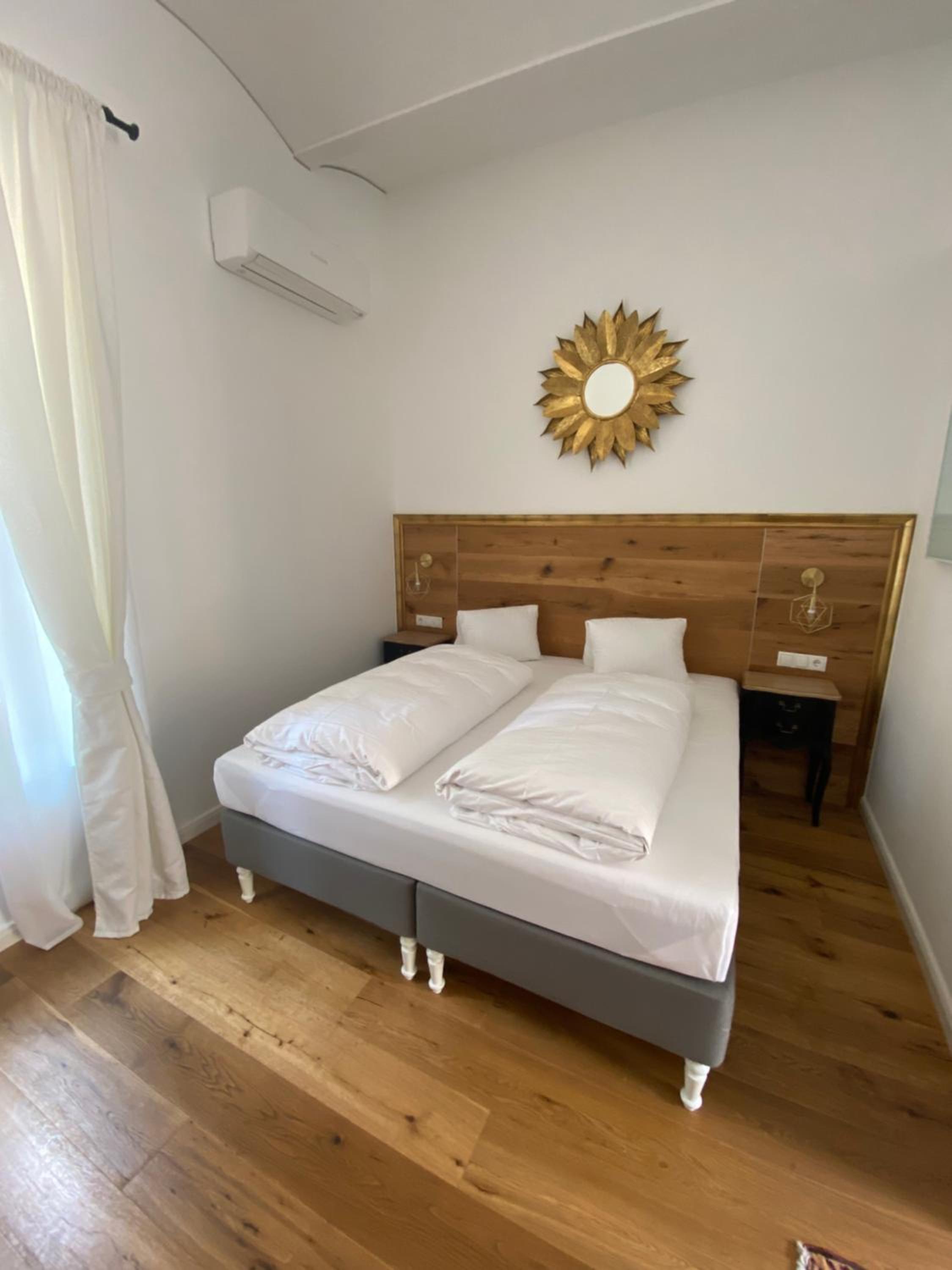 Annex Junior Suite - Photo 1