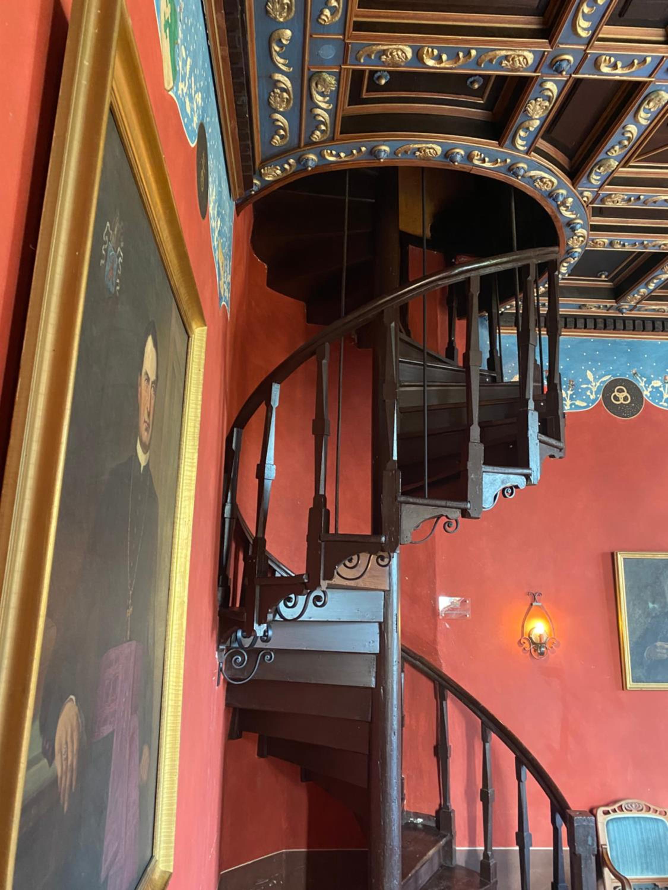 Tower Suite - Photo 3