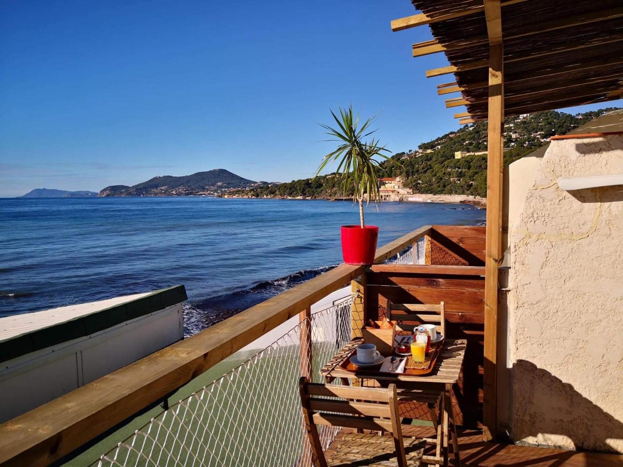 Double Room with Sea View photo 2