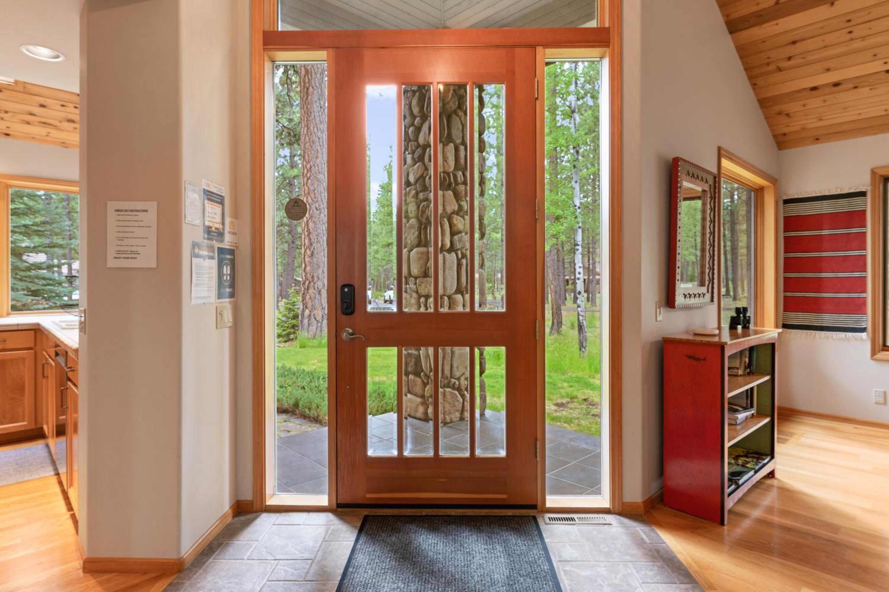 Three-Bedroom House photo 2
