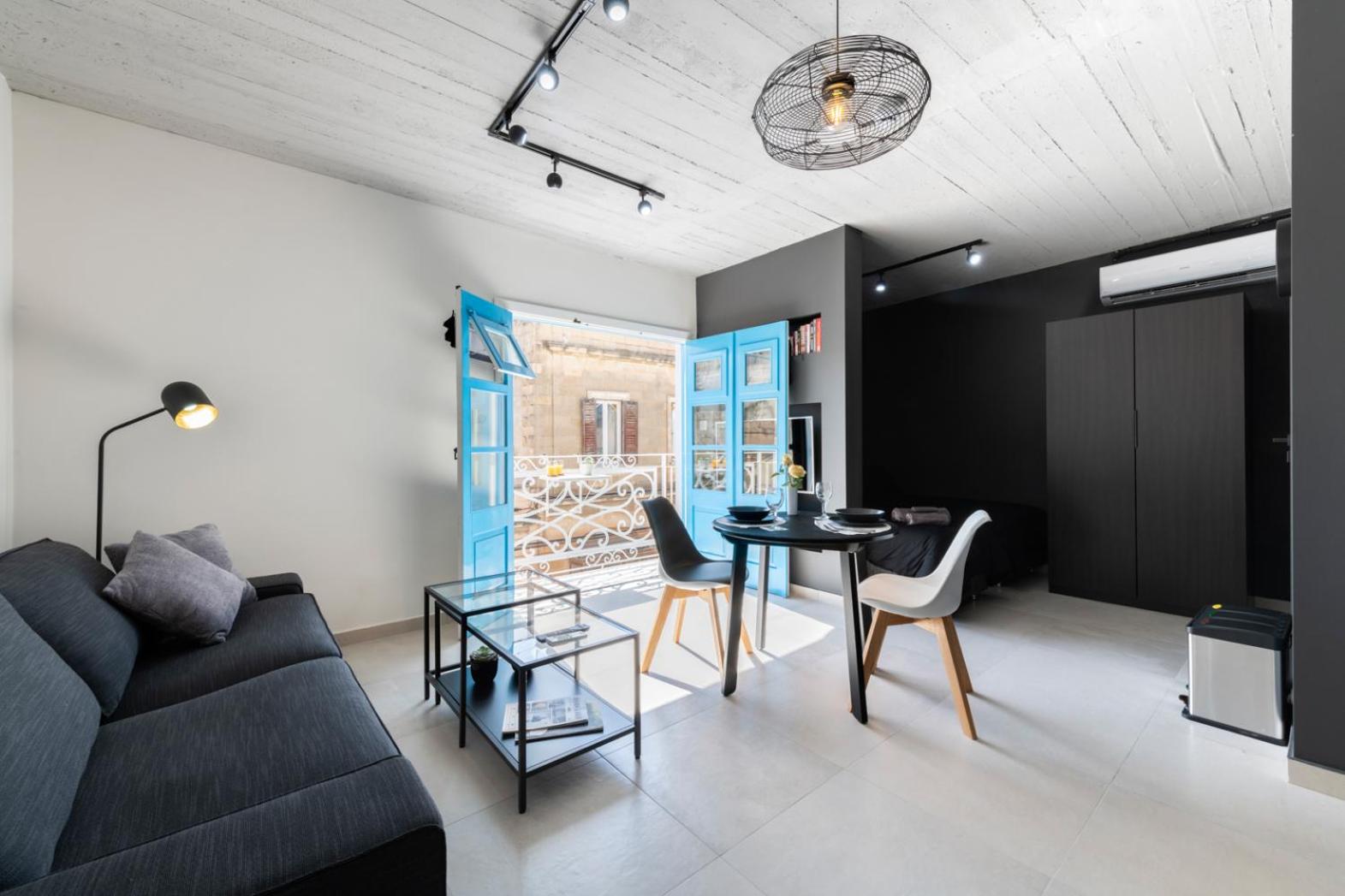 Triple Room with Balcony photo 1