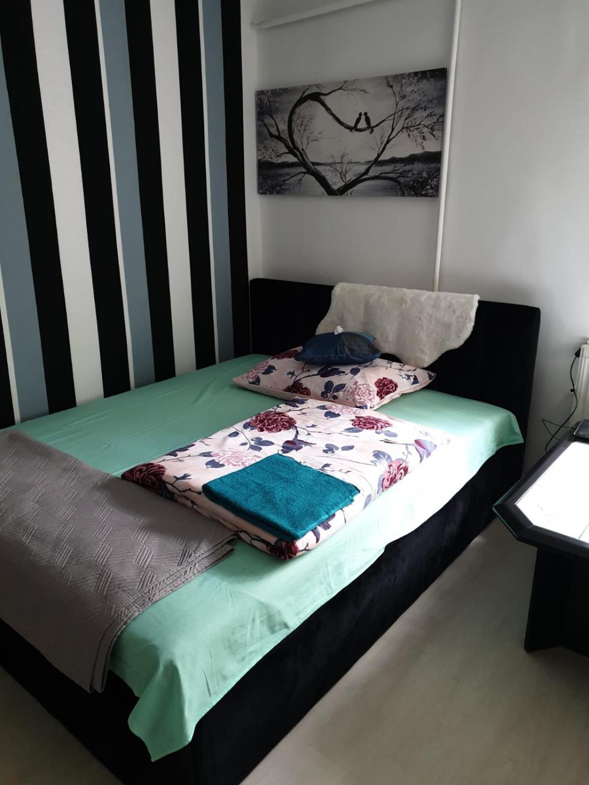 Triple Room - Photo 2