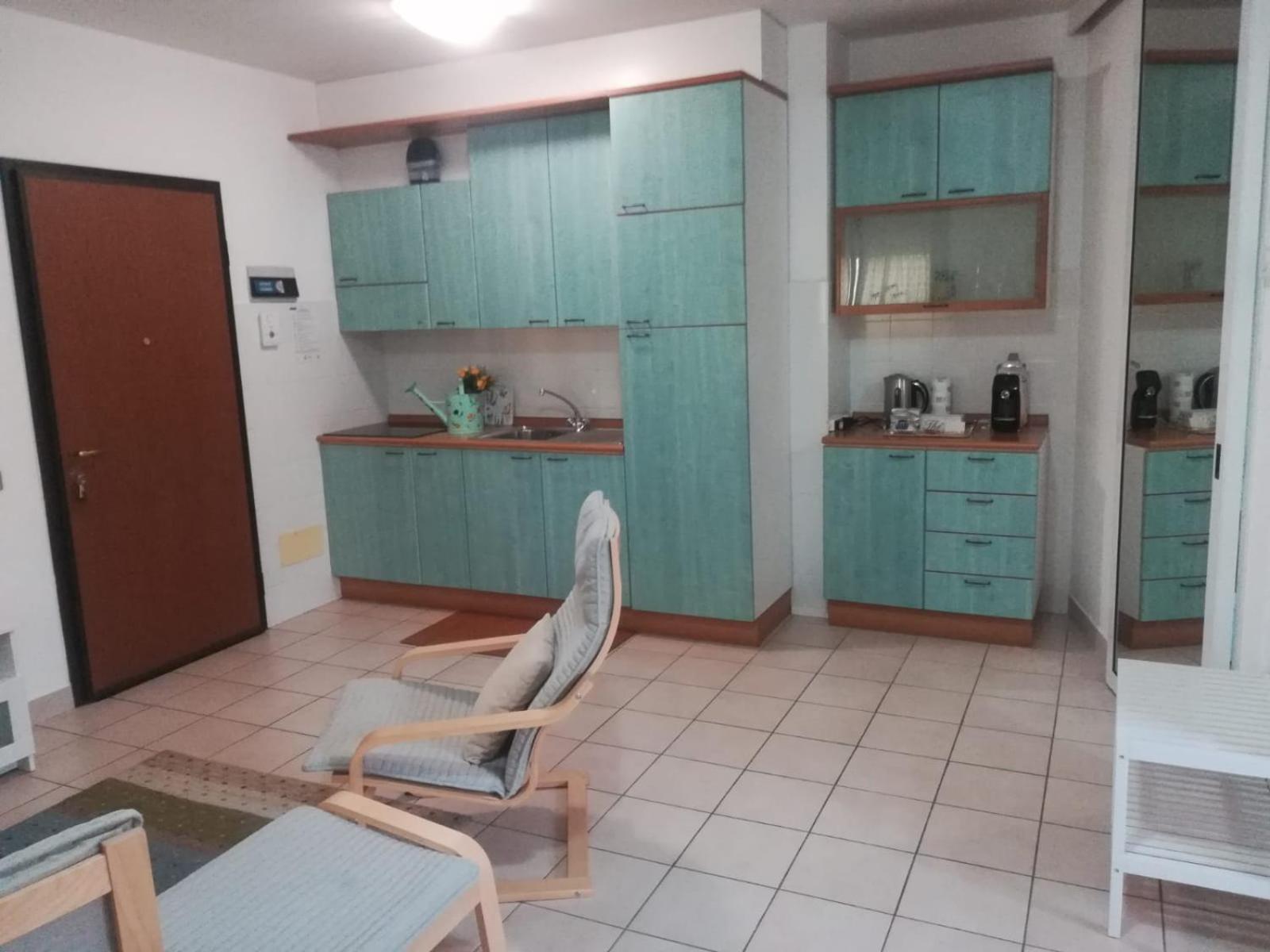 One-Bedroom Apartment - Photo 8
