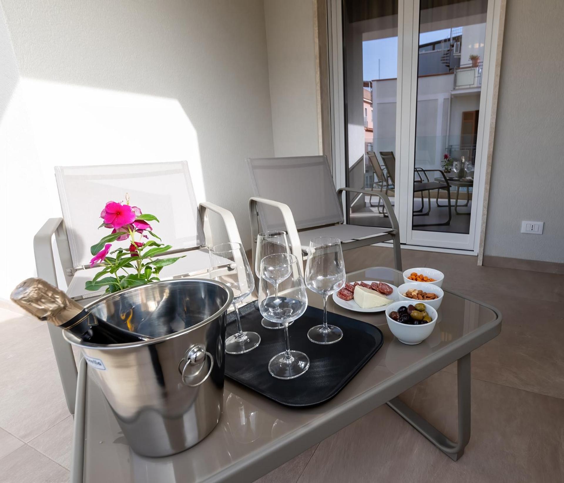Superior Apartment photo 3