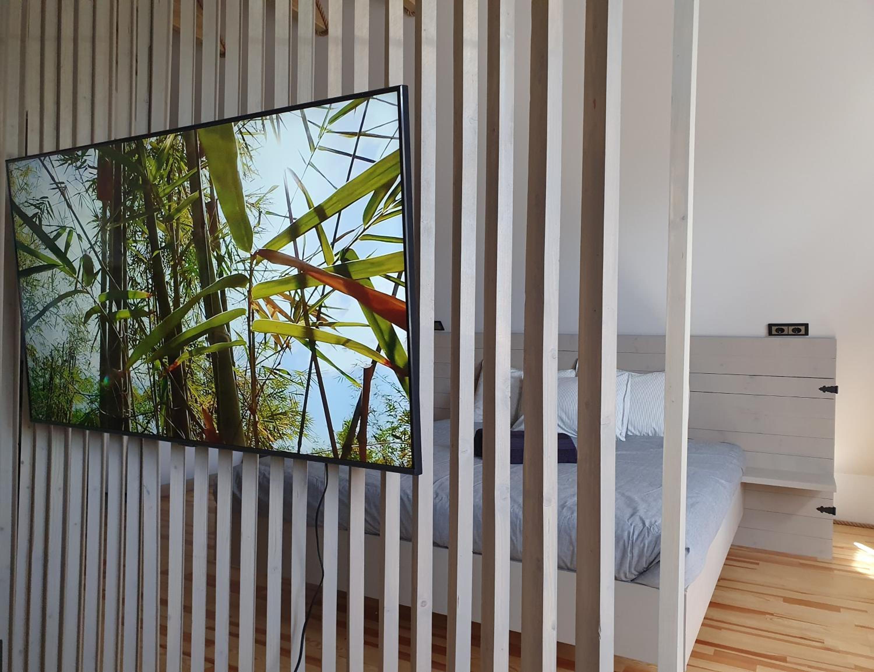 Studio Apartment - Photo 8