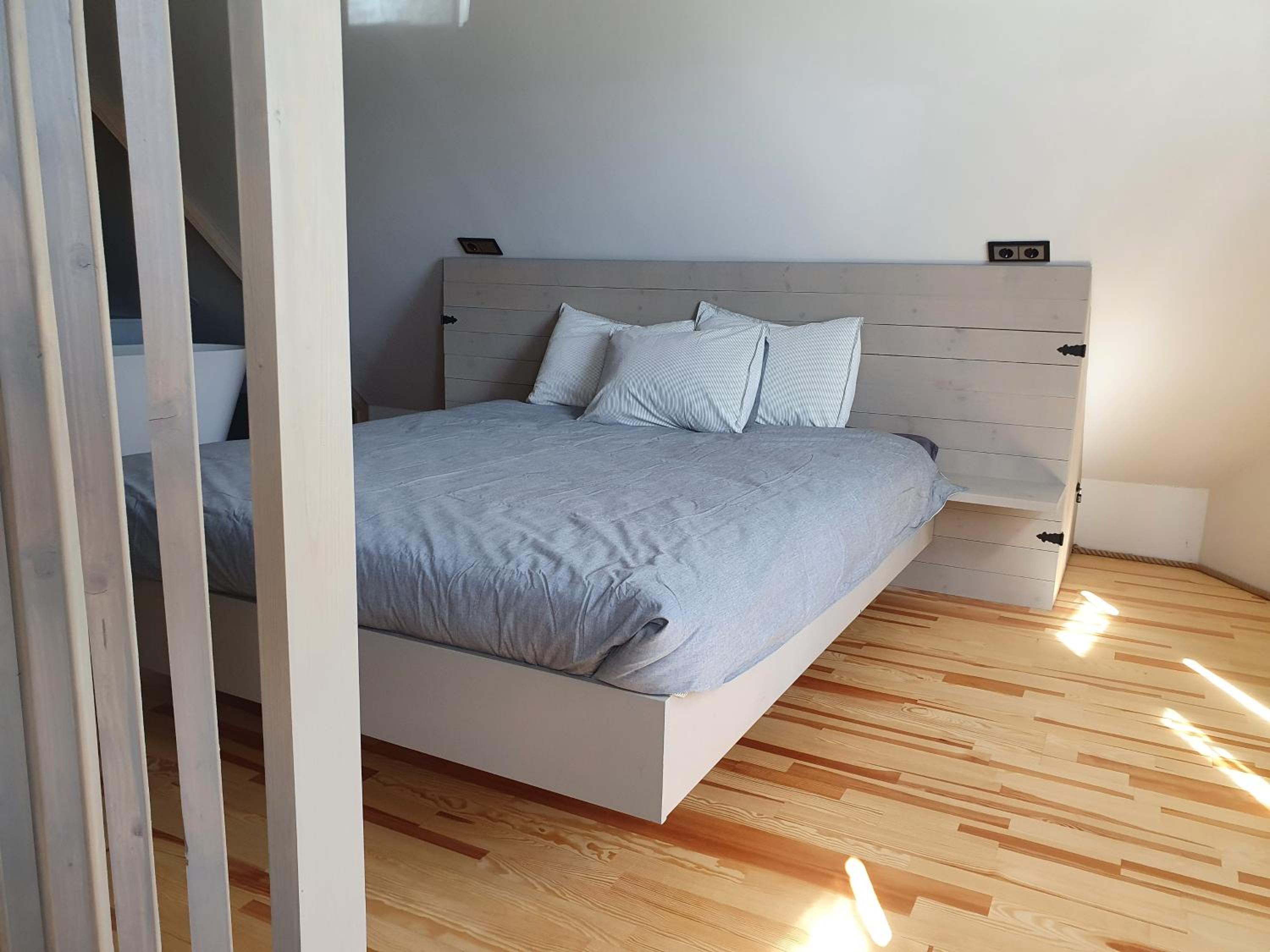 Studio Apartment - Photo 9