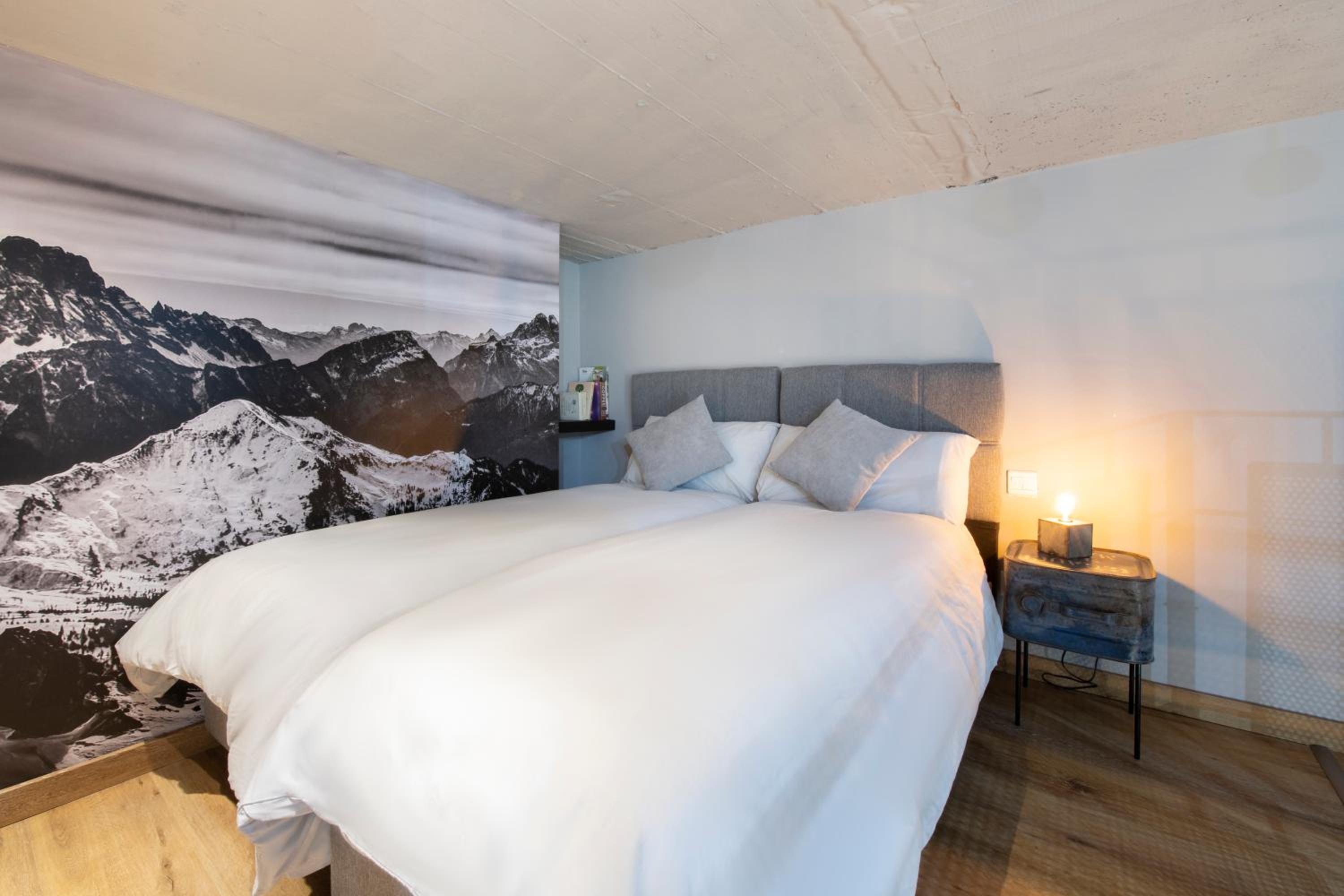 Deluxe Family Suite photo 3