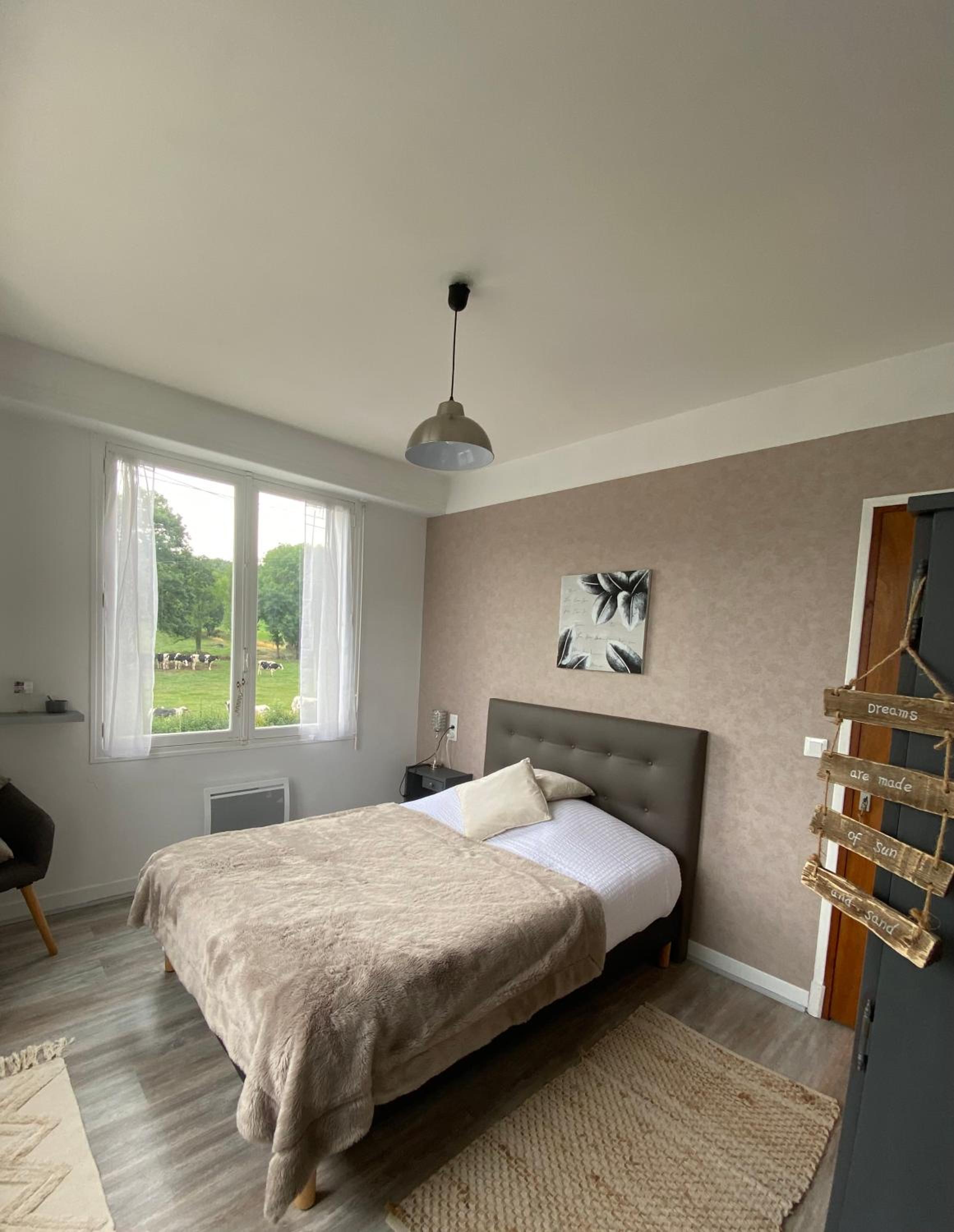 Double Room - Photo 6