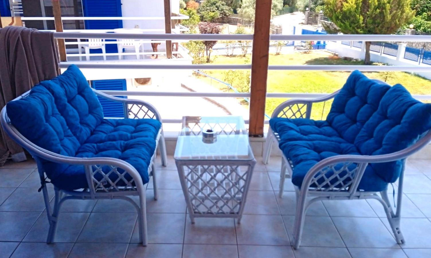 Apartment with Balcony - Photo 43