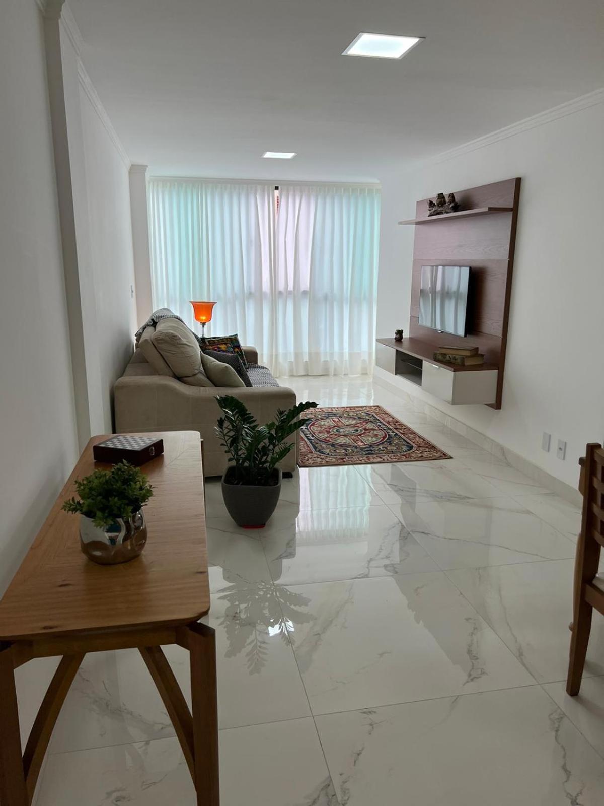 Apartment with Mountain View photo 1