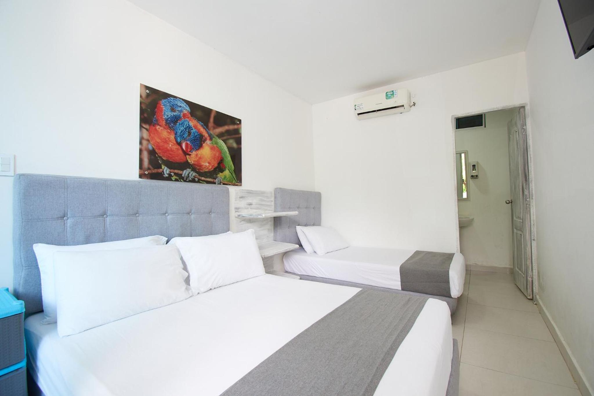 Standard Triple Room photo 2