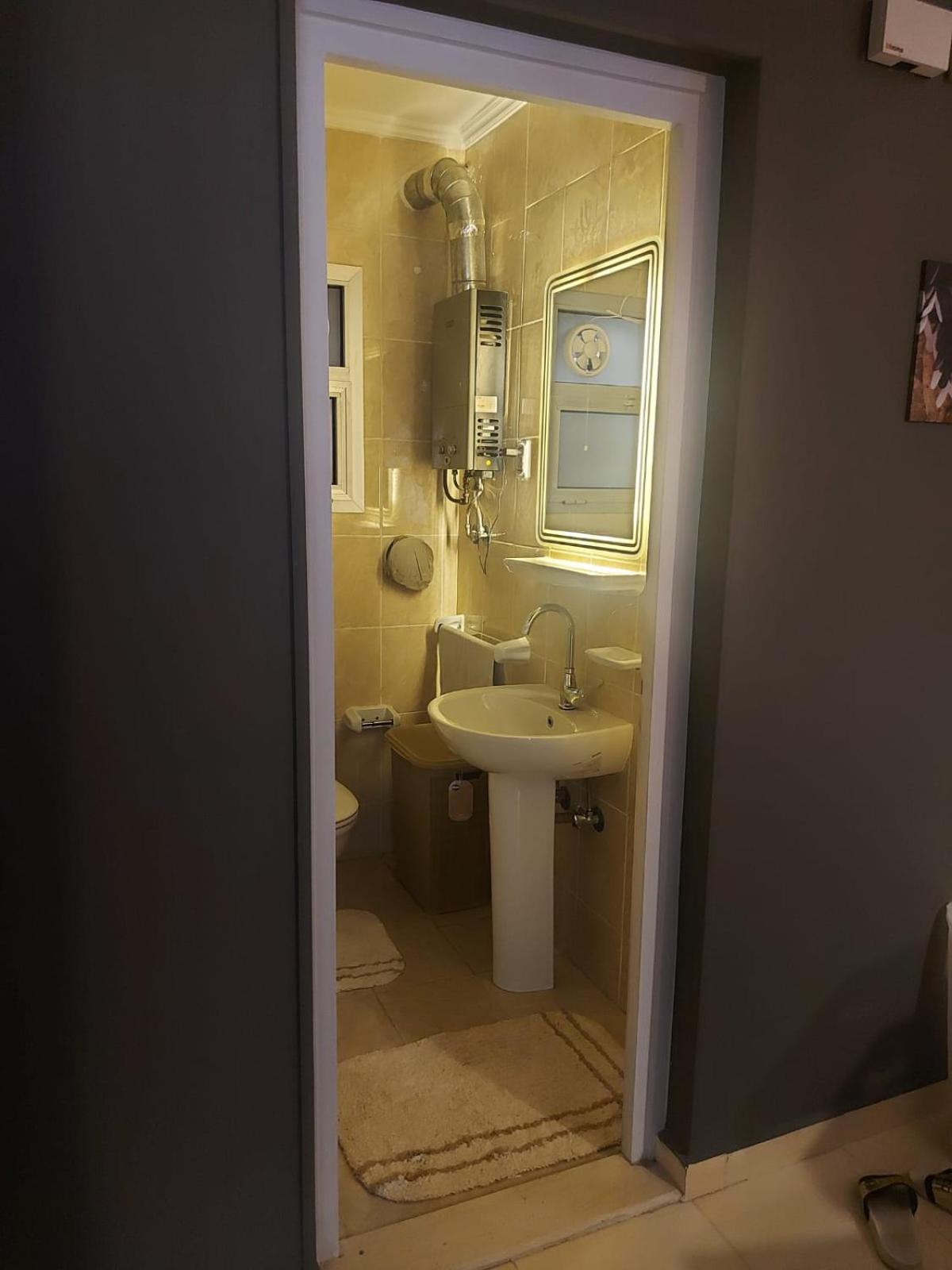 Two-Bedroom Apartment - Photo 3