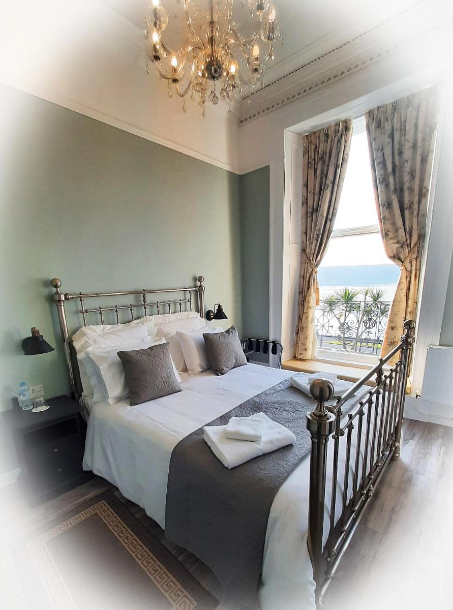King Room with Sea View photo 3