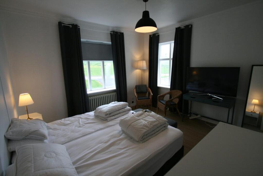 Double or Twin Room with Garden View photo 3