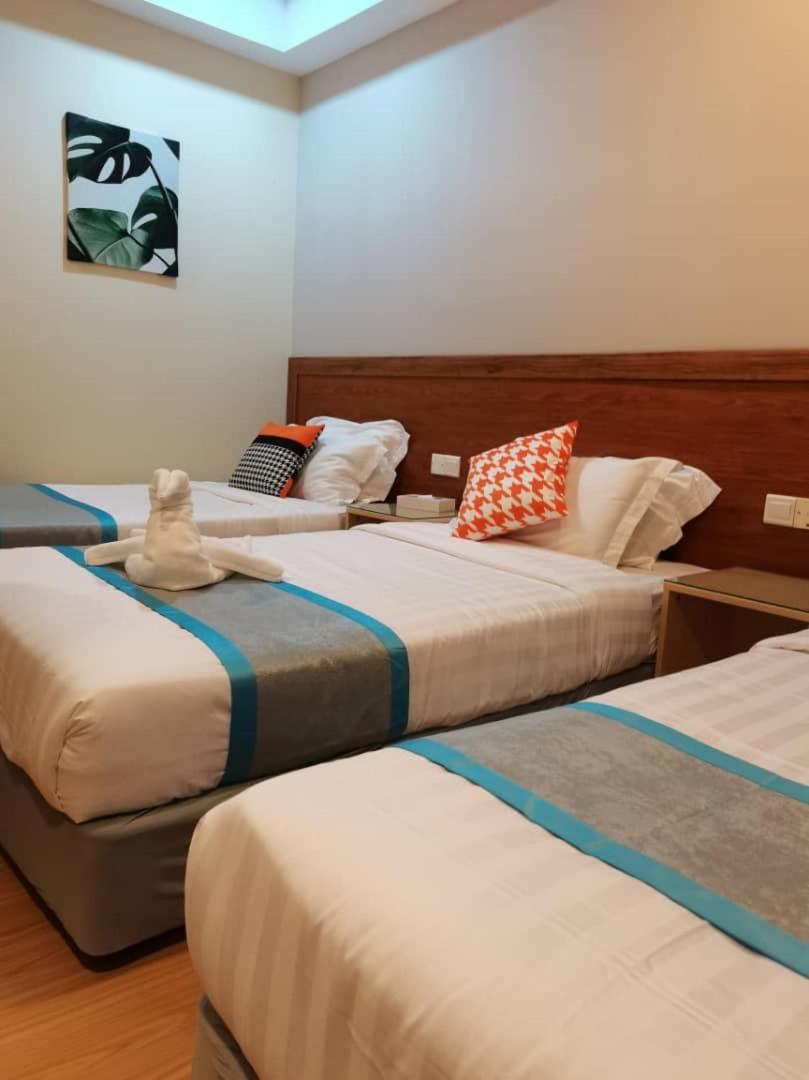 Deluxe Triple Room - Photo 1