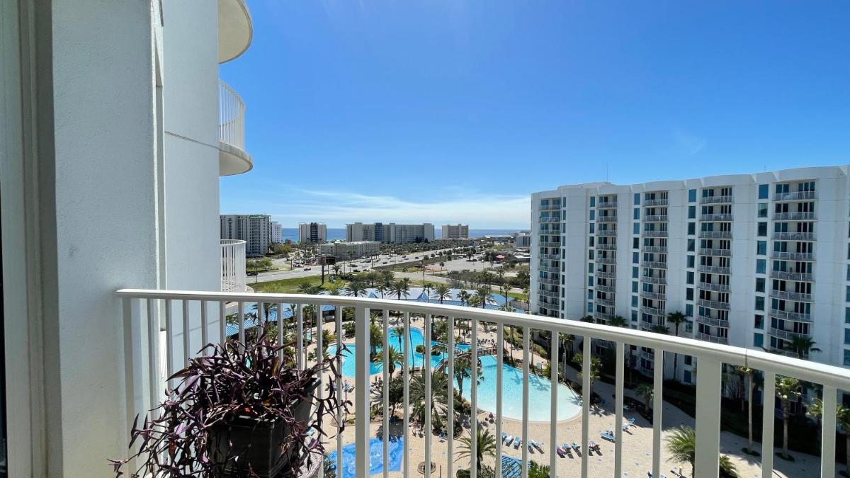 King Suite with Ocean View