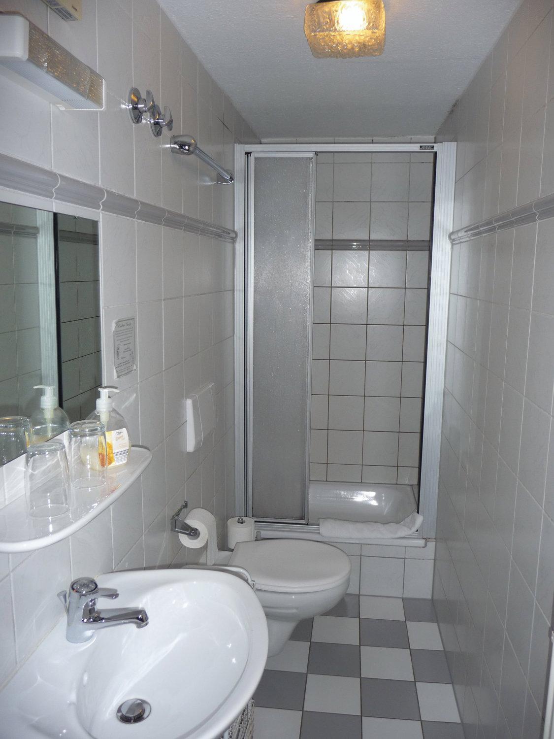 Single Room photo 2