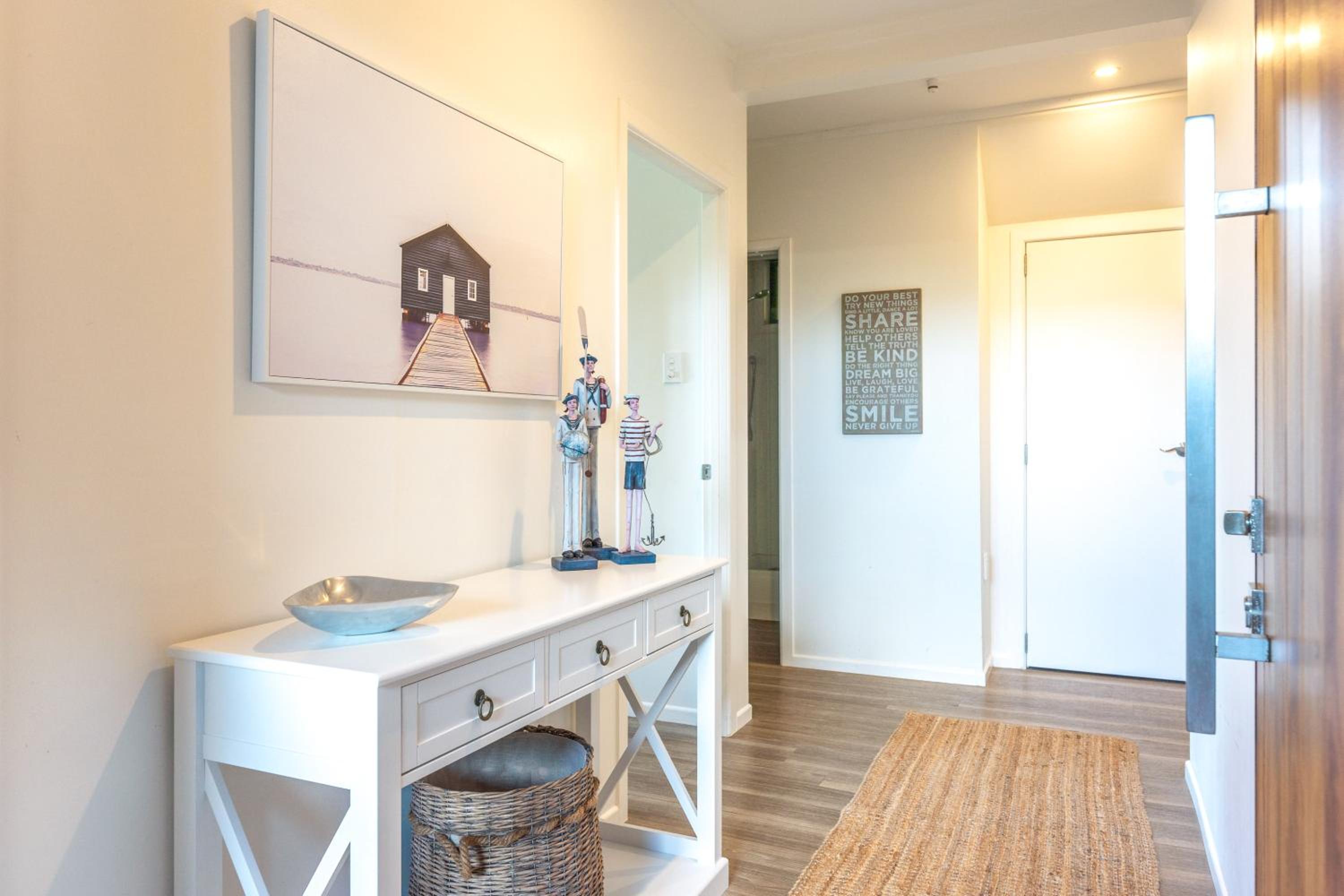 Three-Bedroom House photo 1