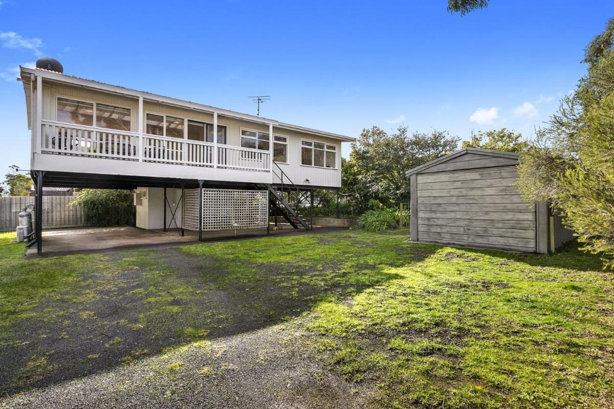 Three-Bedroom House photo 1