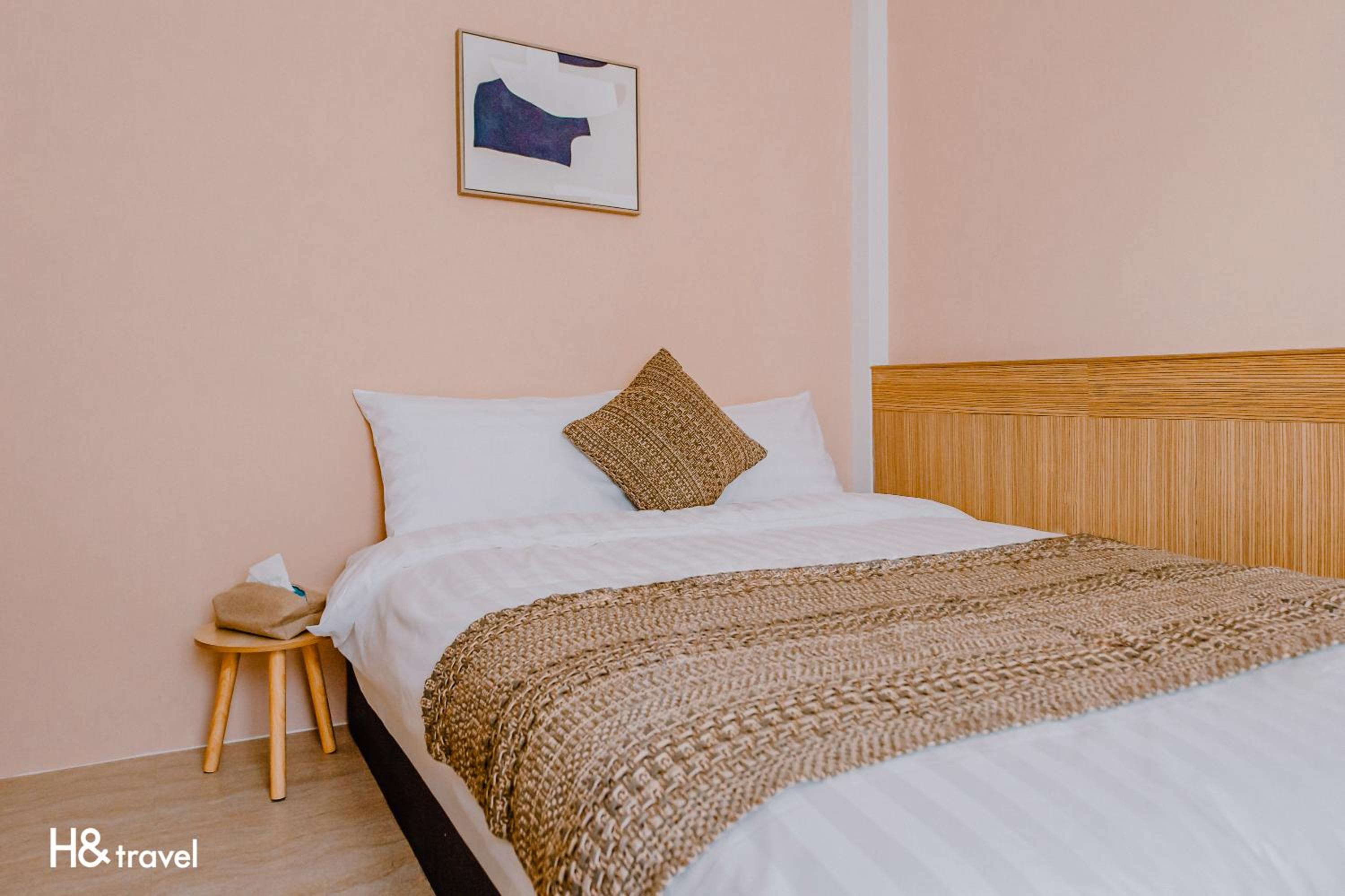 Standard Double Room - Photo 14