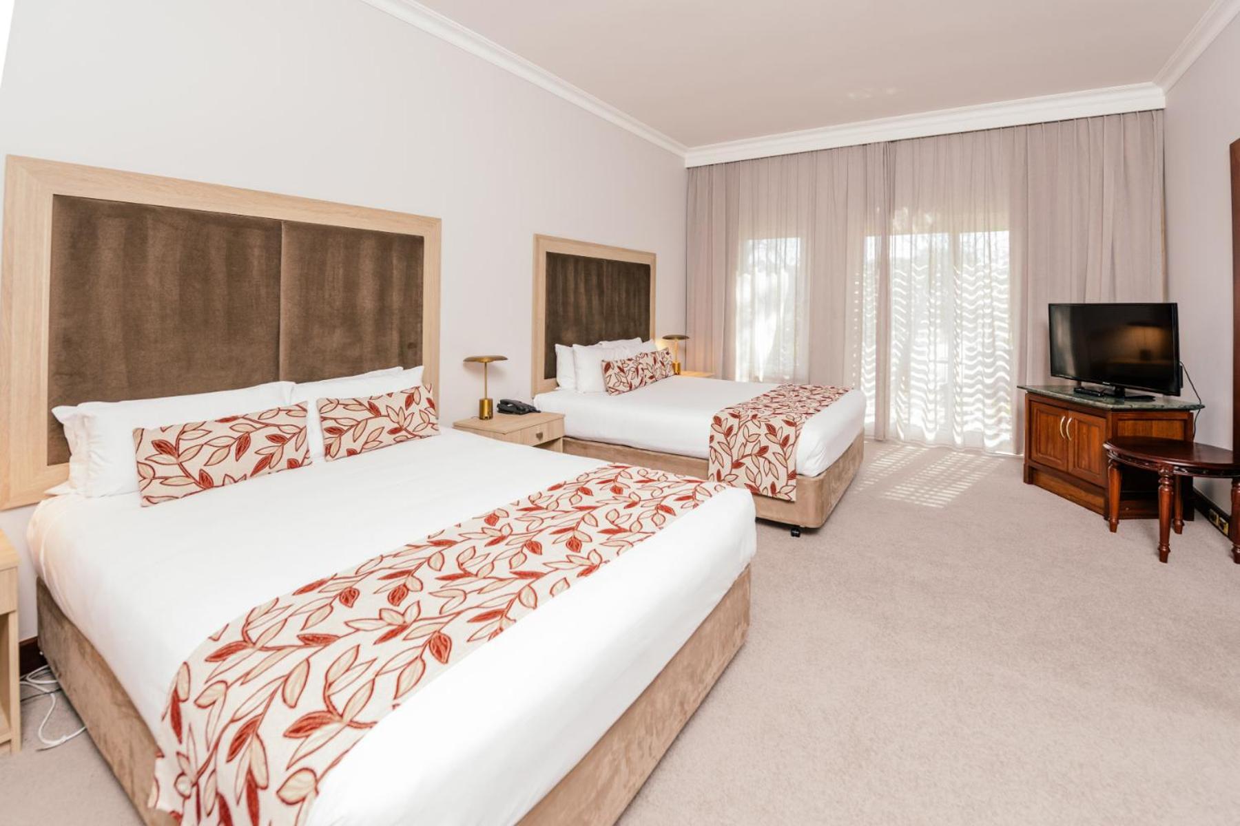 Twin Suite - Photo 1