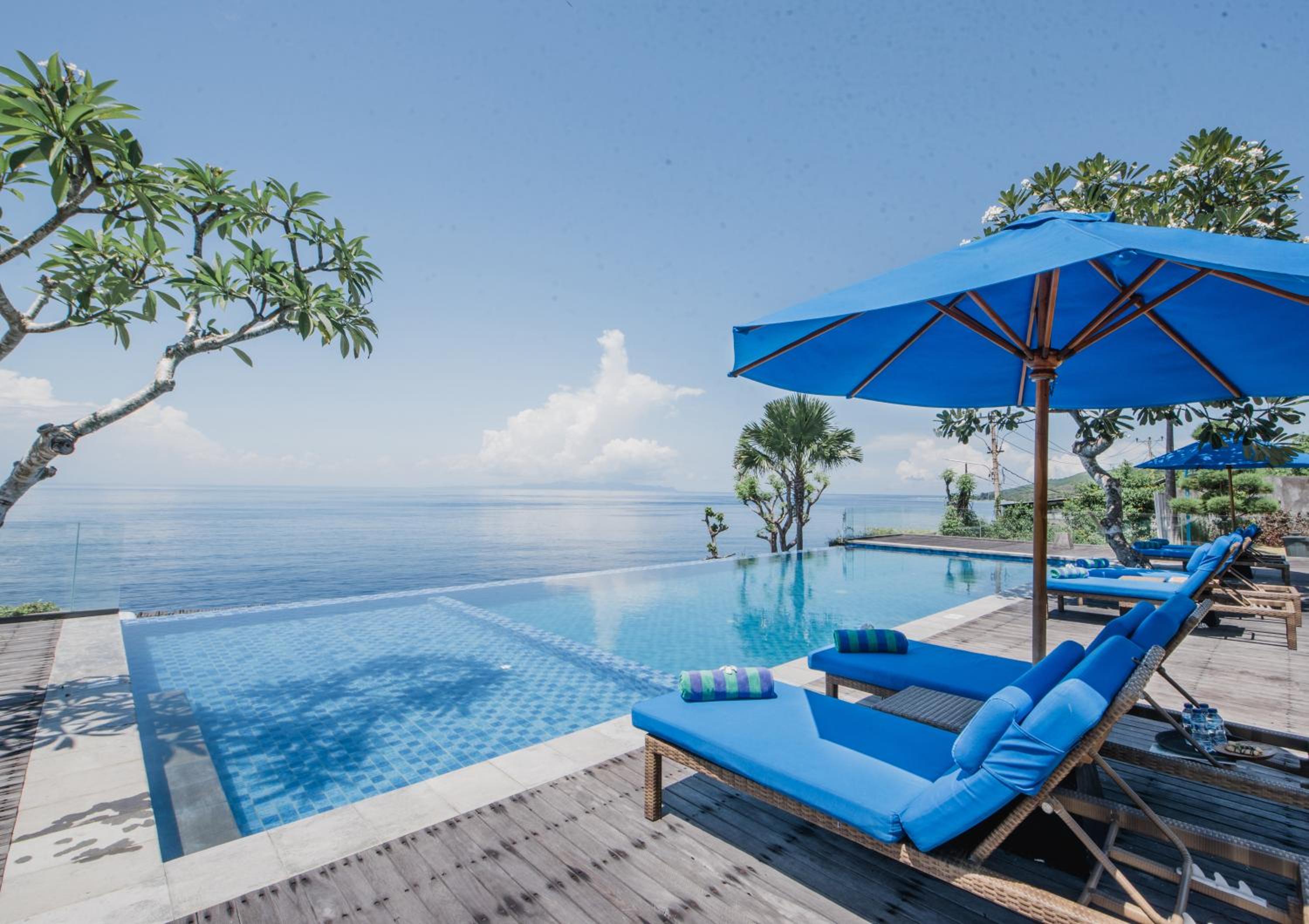 Bungalow with Sea View - Photo 27