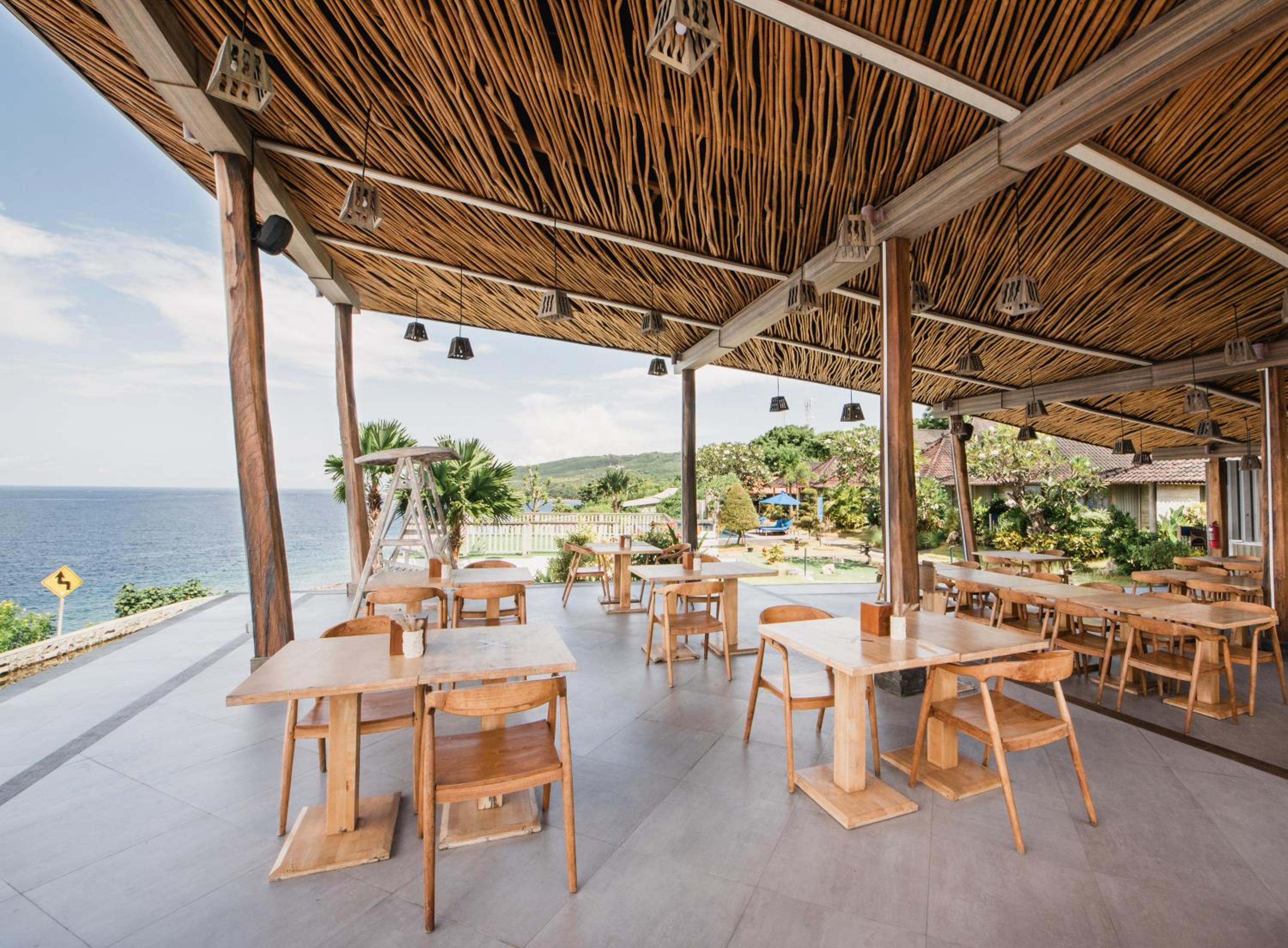 Bungalow with Sea View - Photo 19
