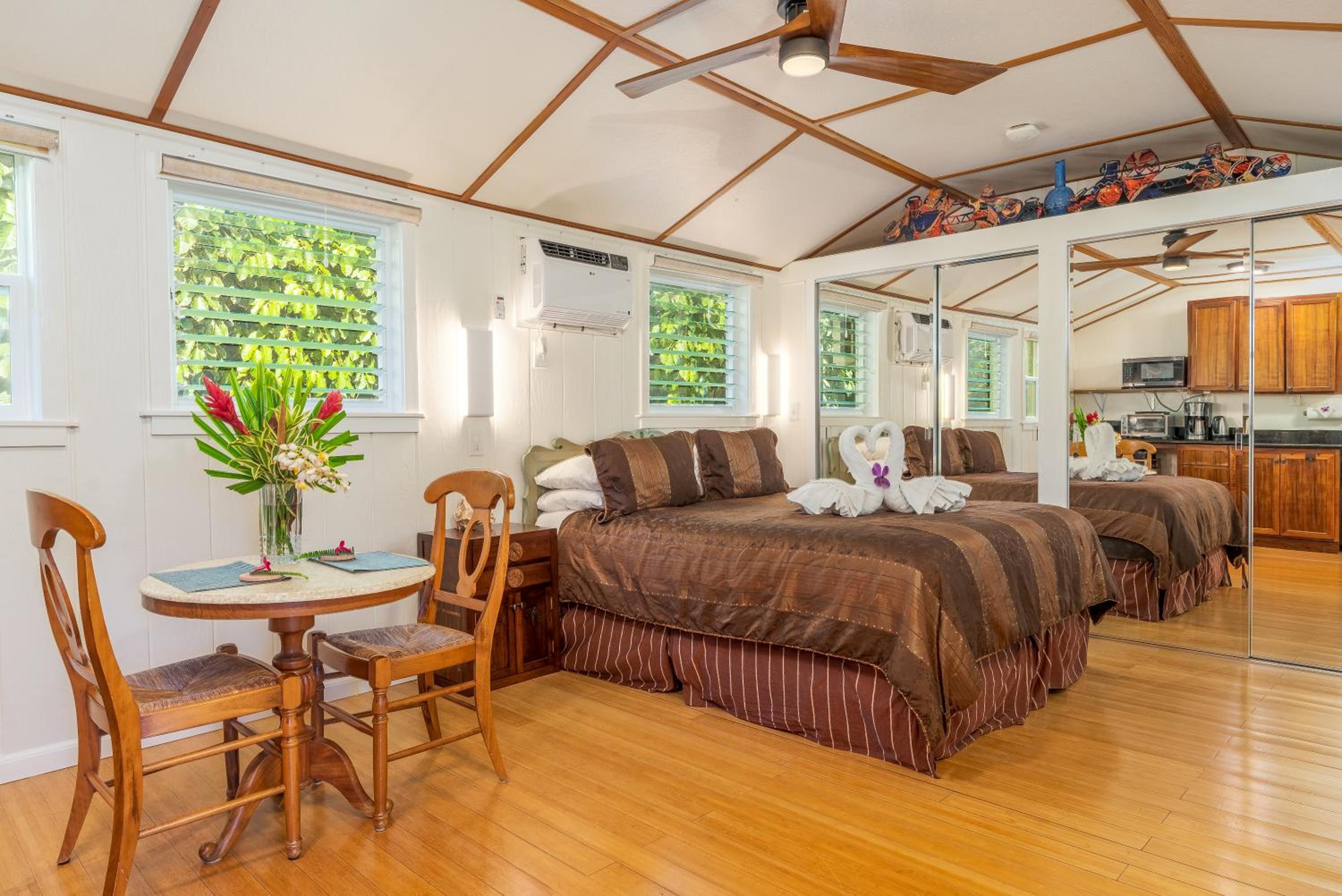 Standard Cottage