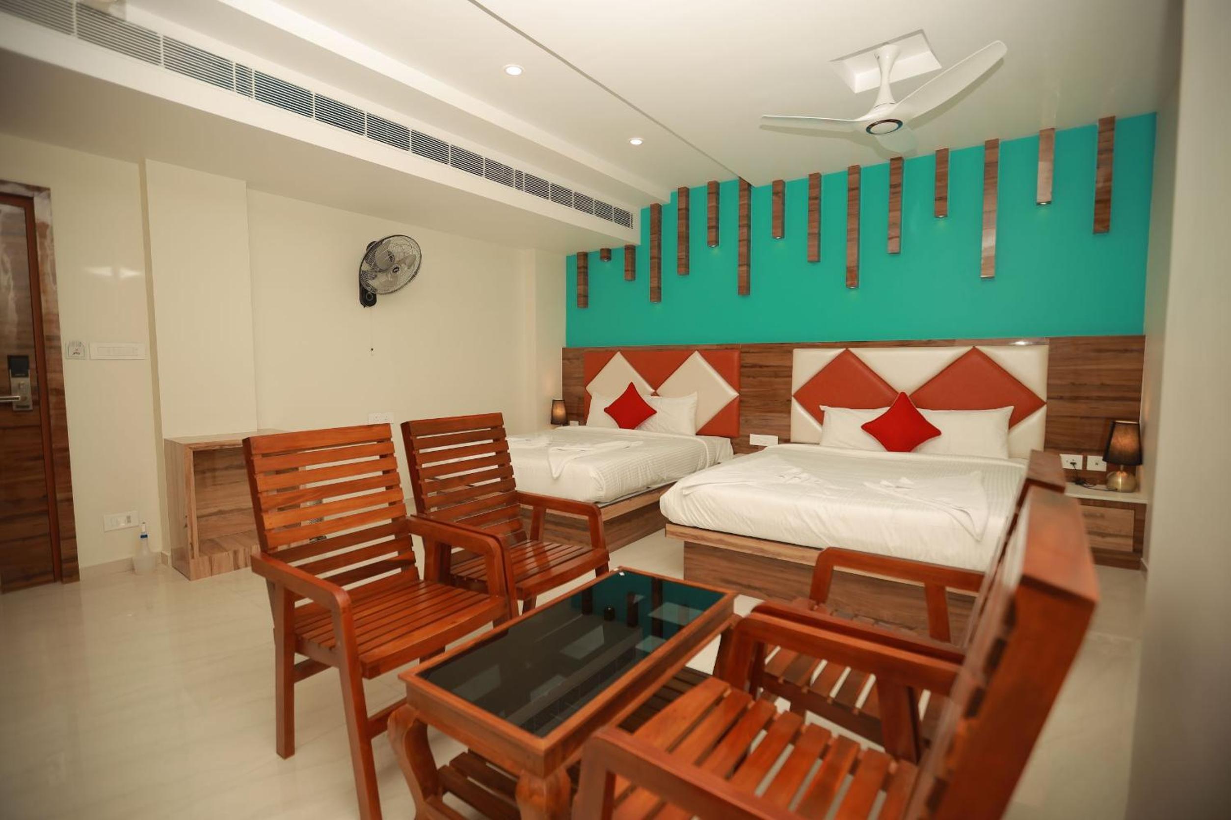 Deluxe Family Suite photo 1