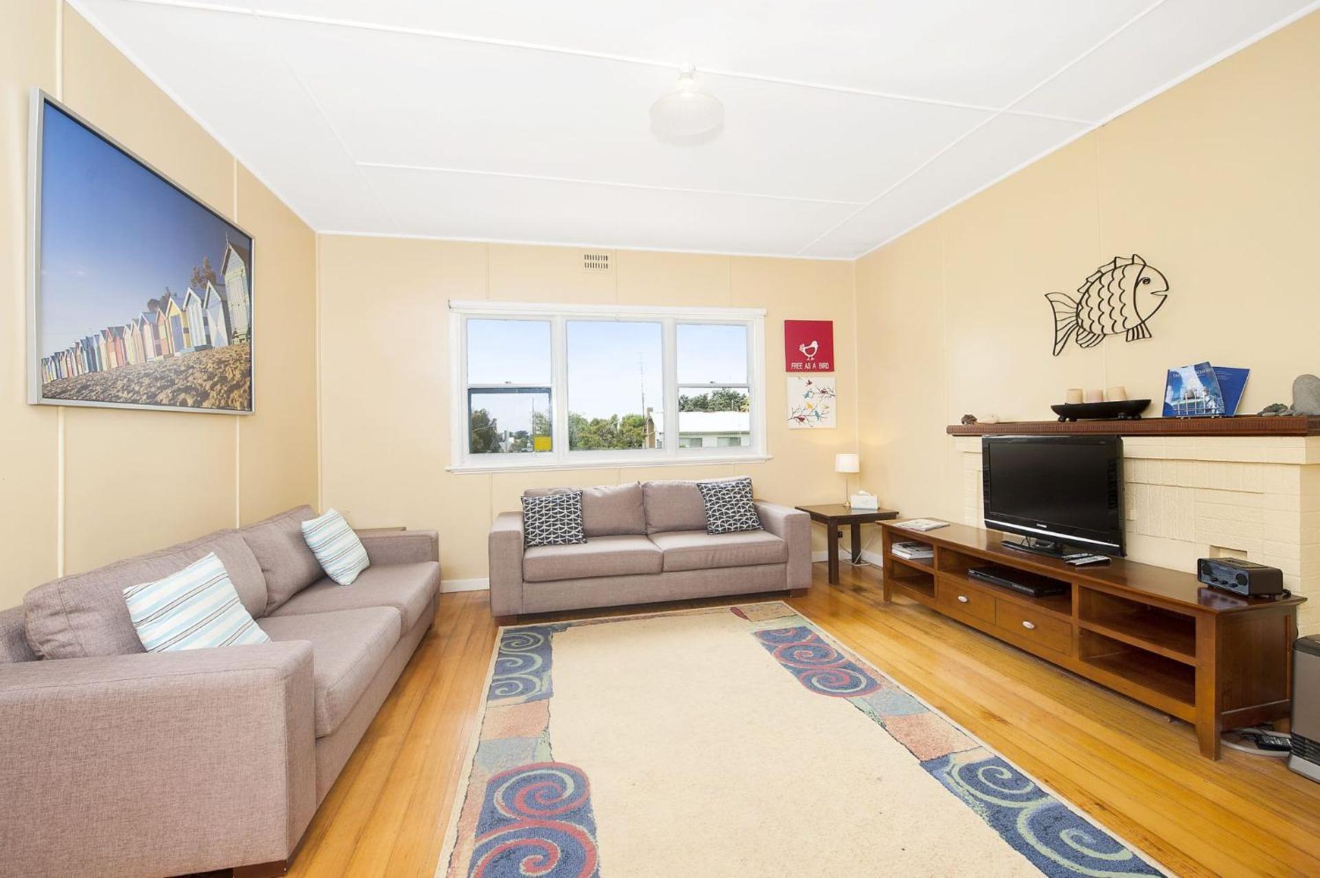 Three-Bedroom House photo 1