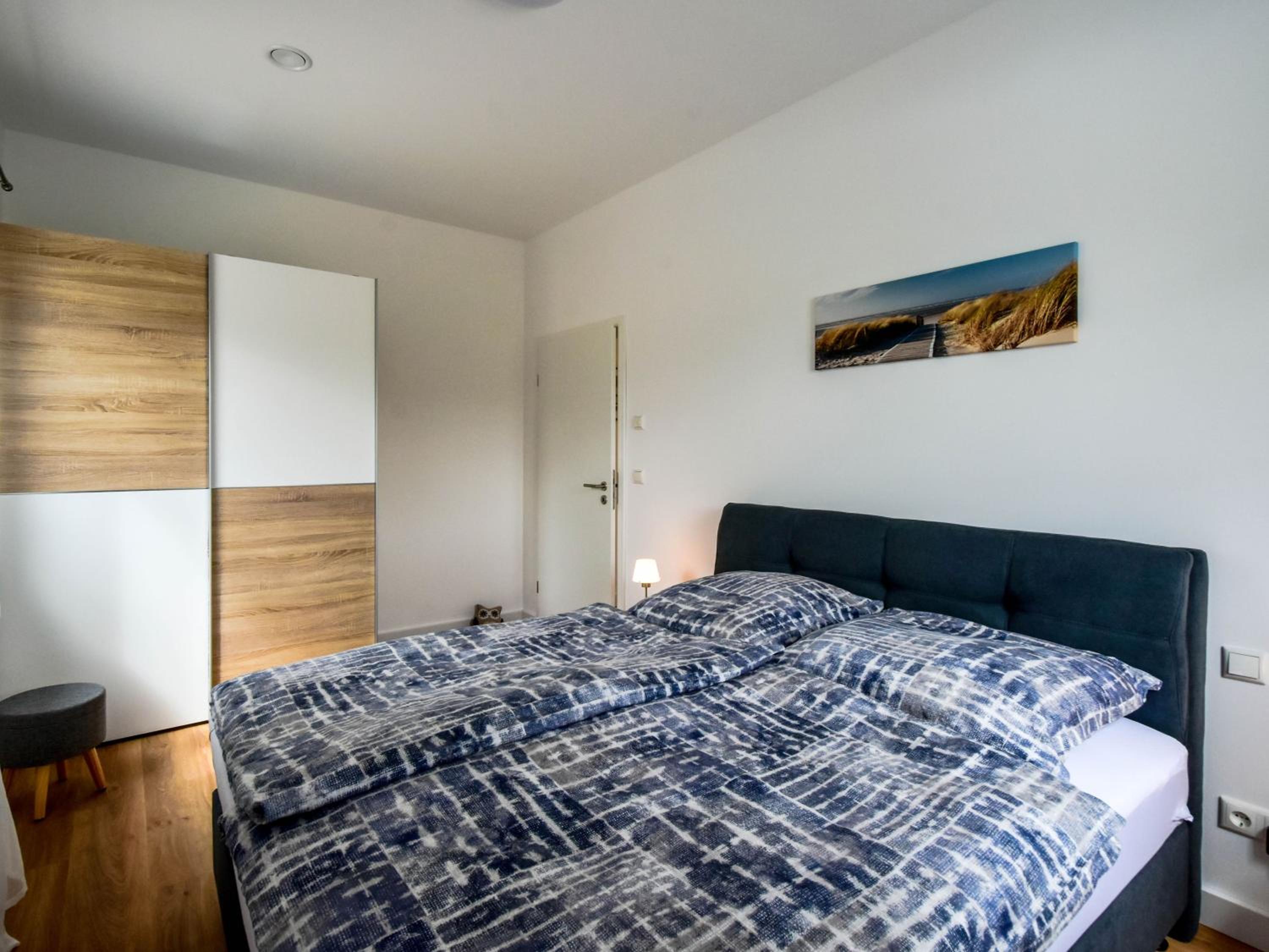 Four-Bedroom House photo 2