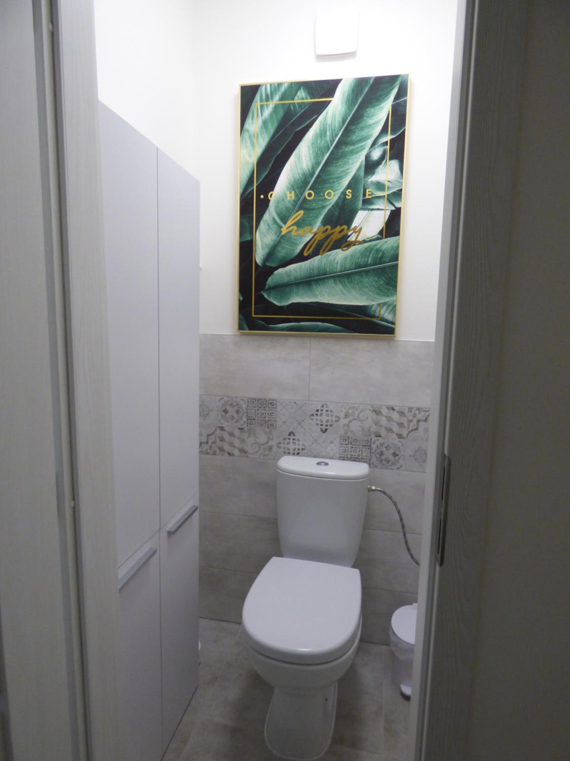 One-Bedroom Apartment - Photo 16