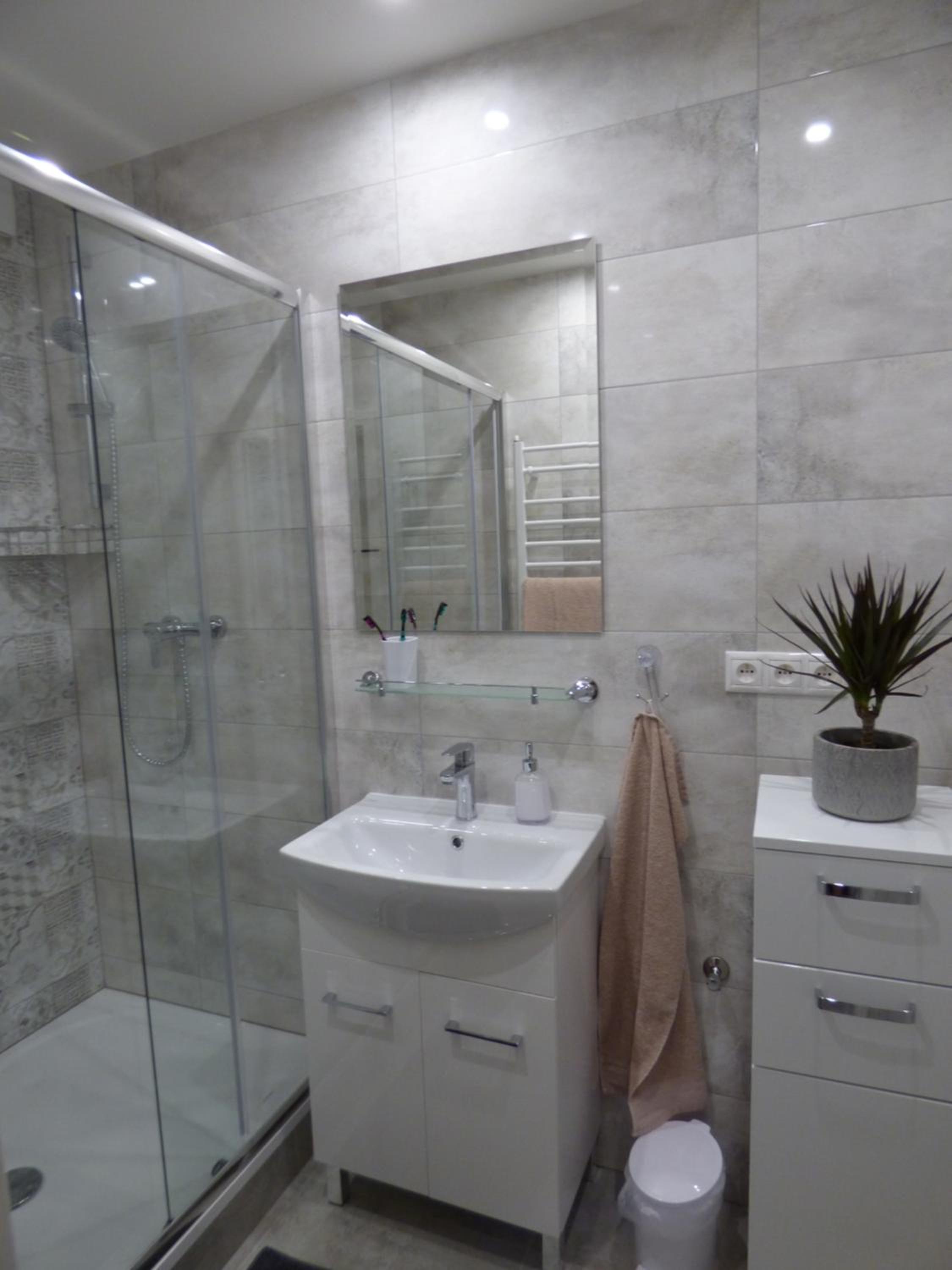 One-Bedroom Apartment - Photo 15