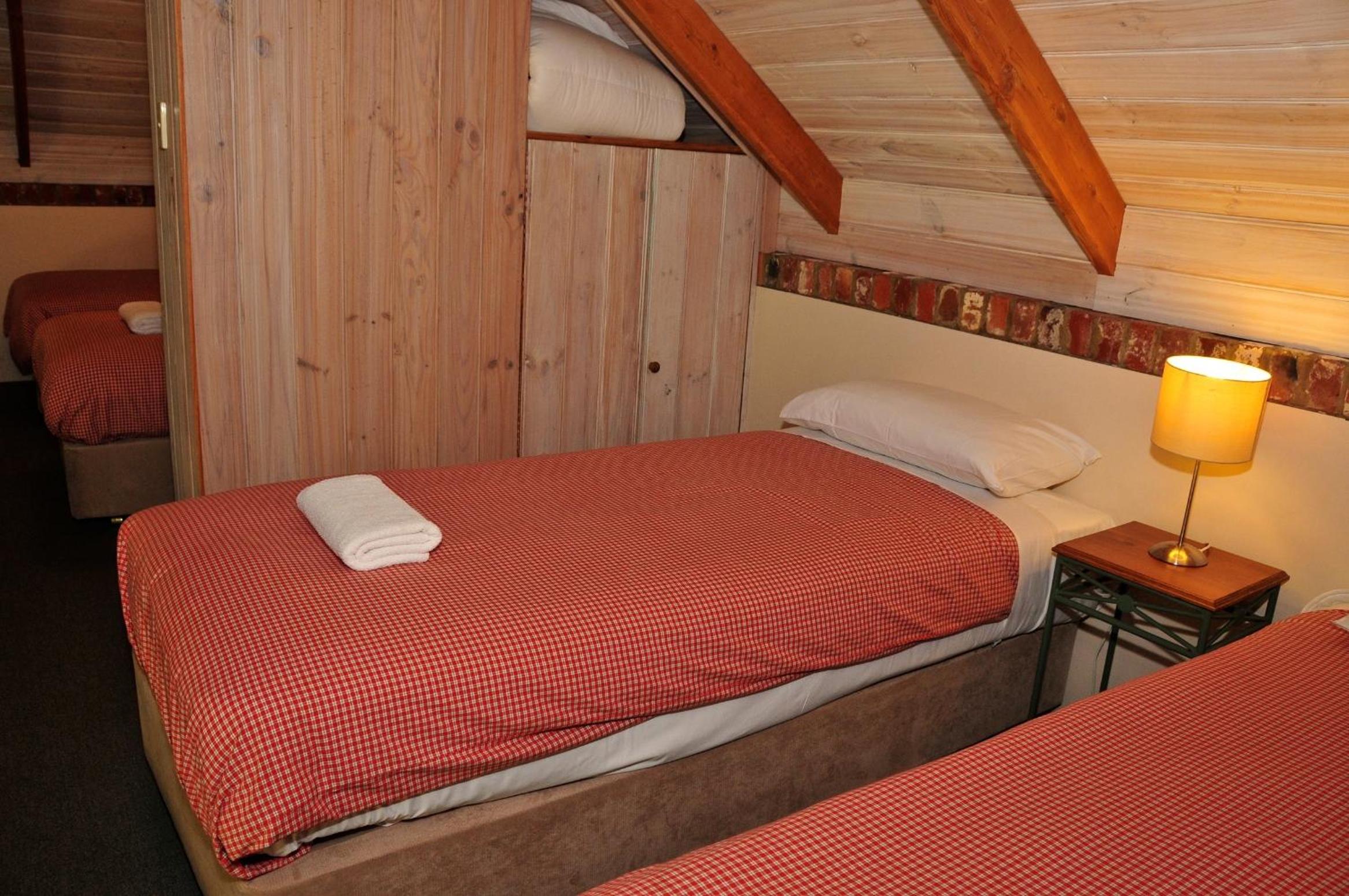 Two-Bedroom Cottage photo 3
