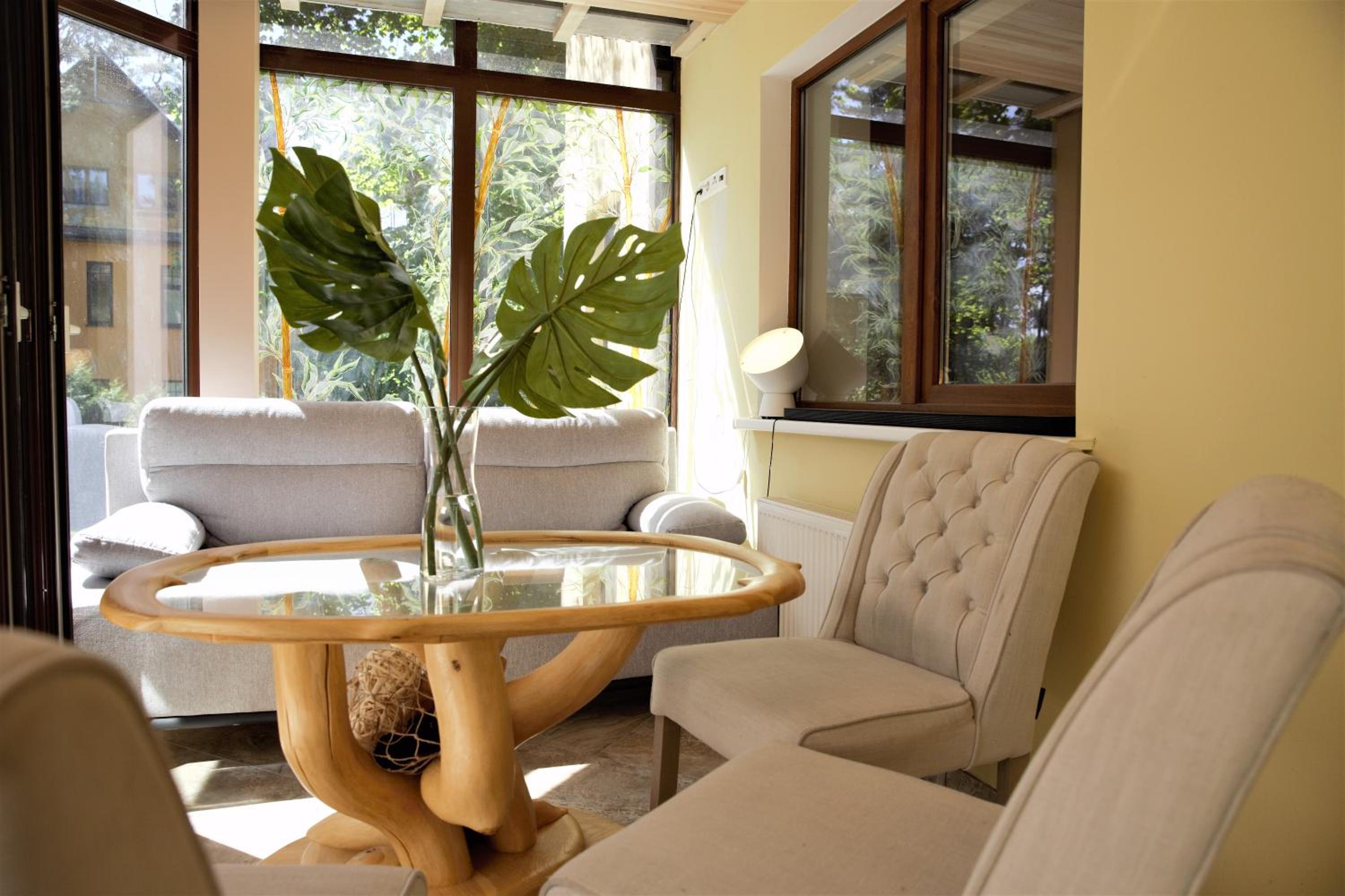 Two-Bedroom House - Photo 19