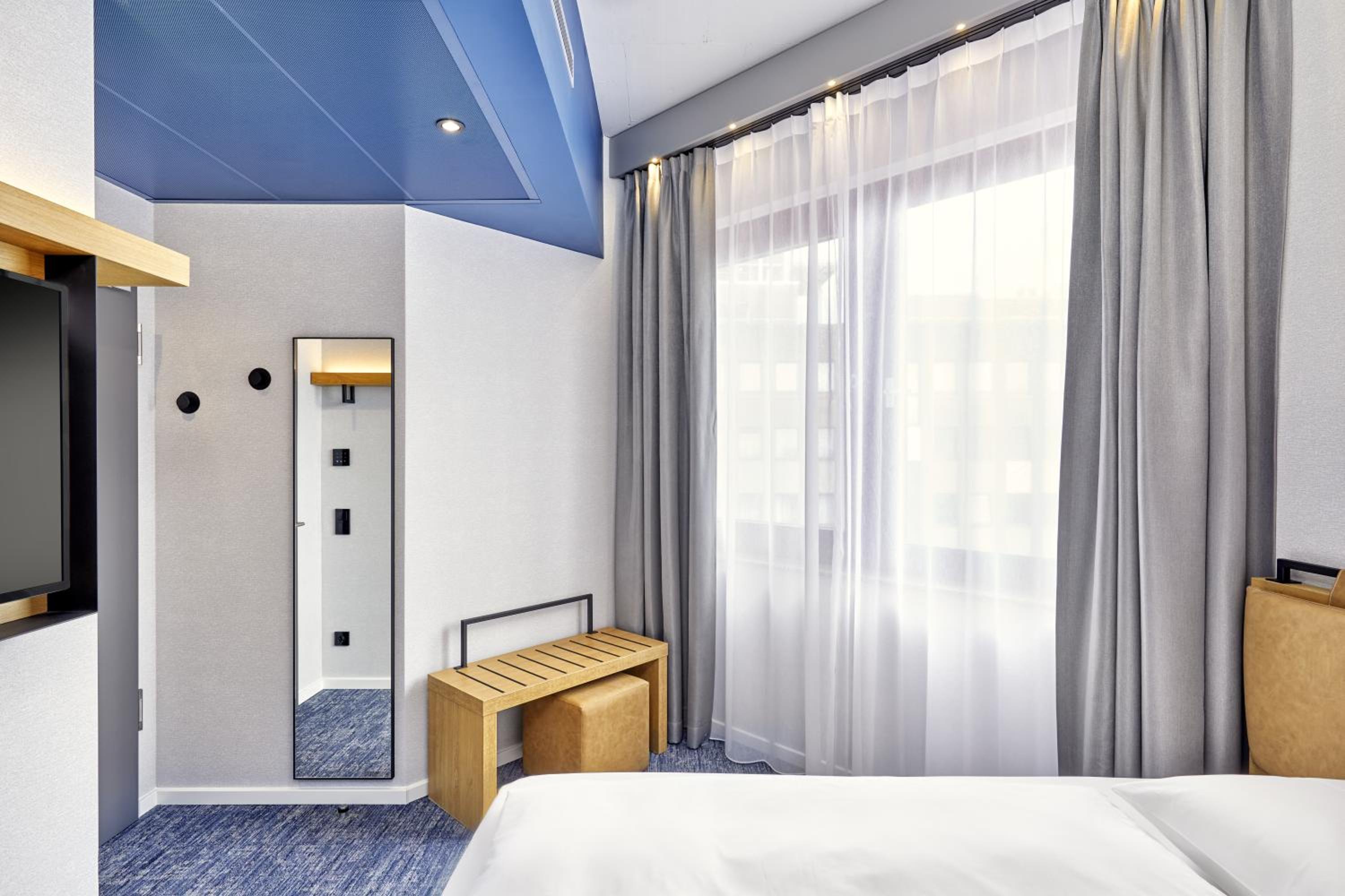 Comfort Single Room