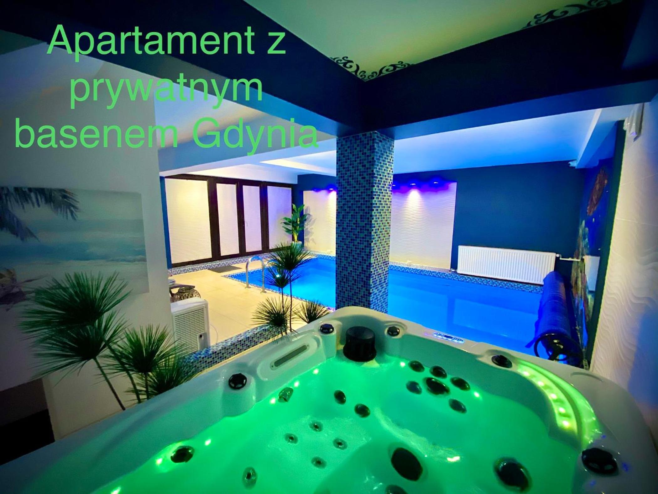 Apartment with Private Pool - Gdynia, ul. Króla Jana III - Photo 4