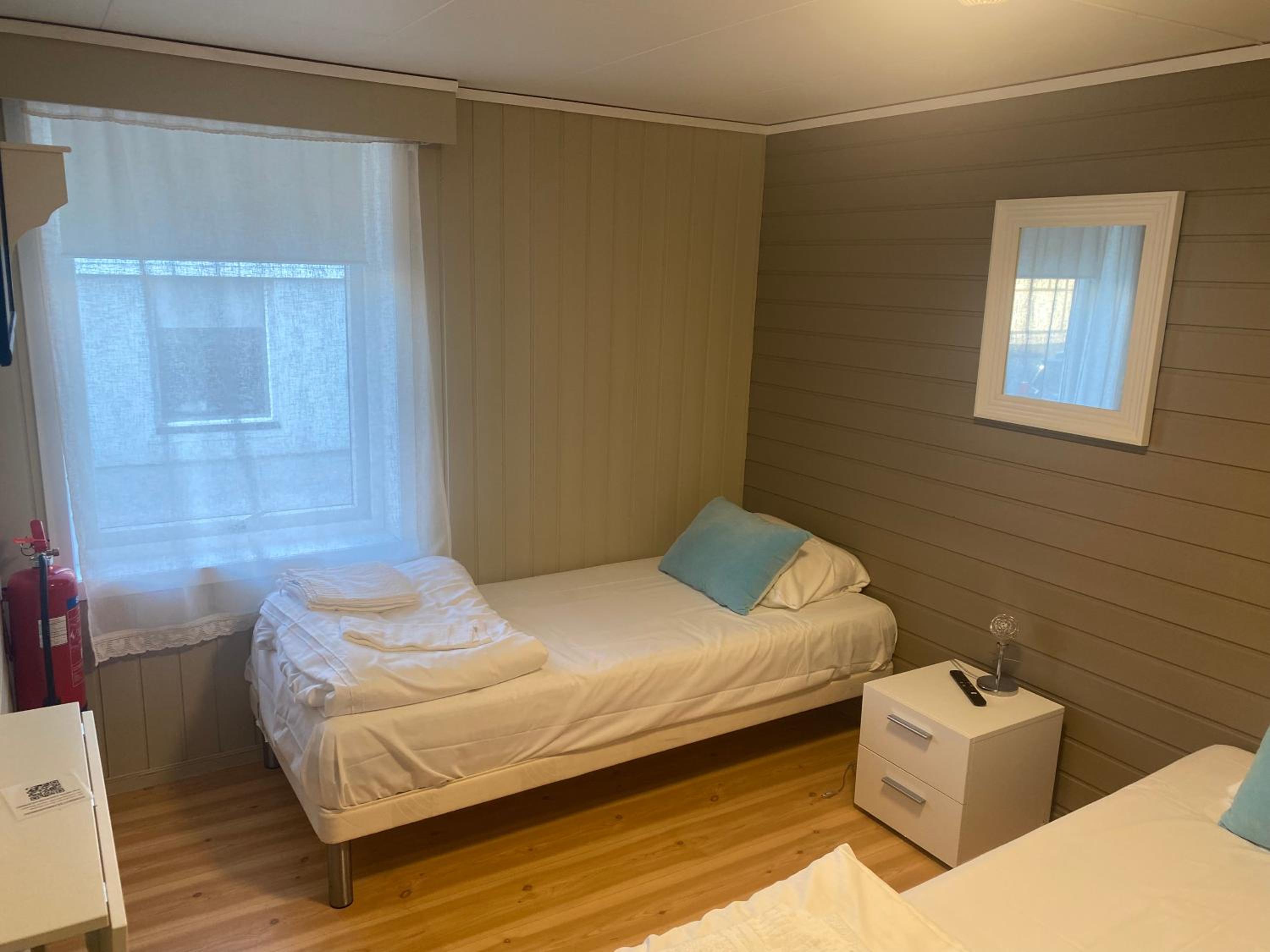 Budget Double Room photo 3