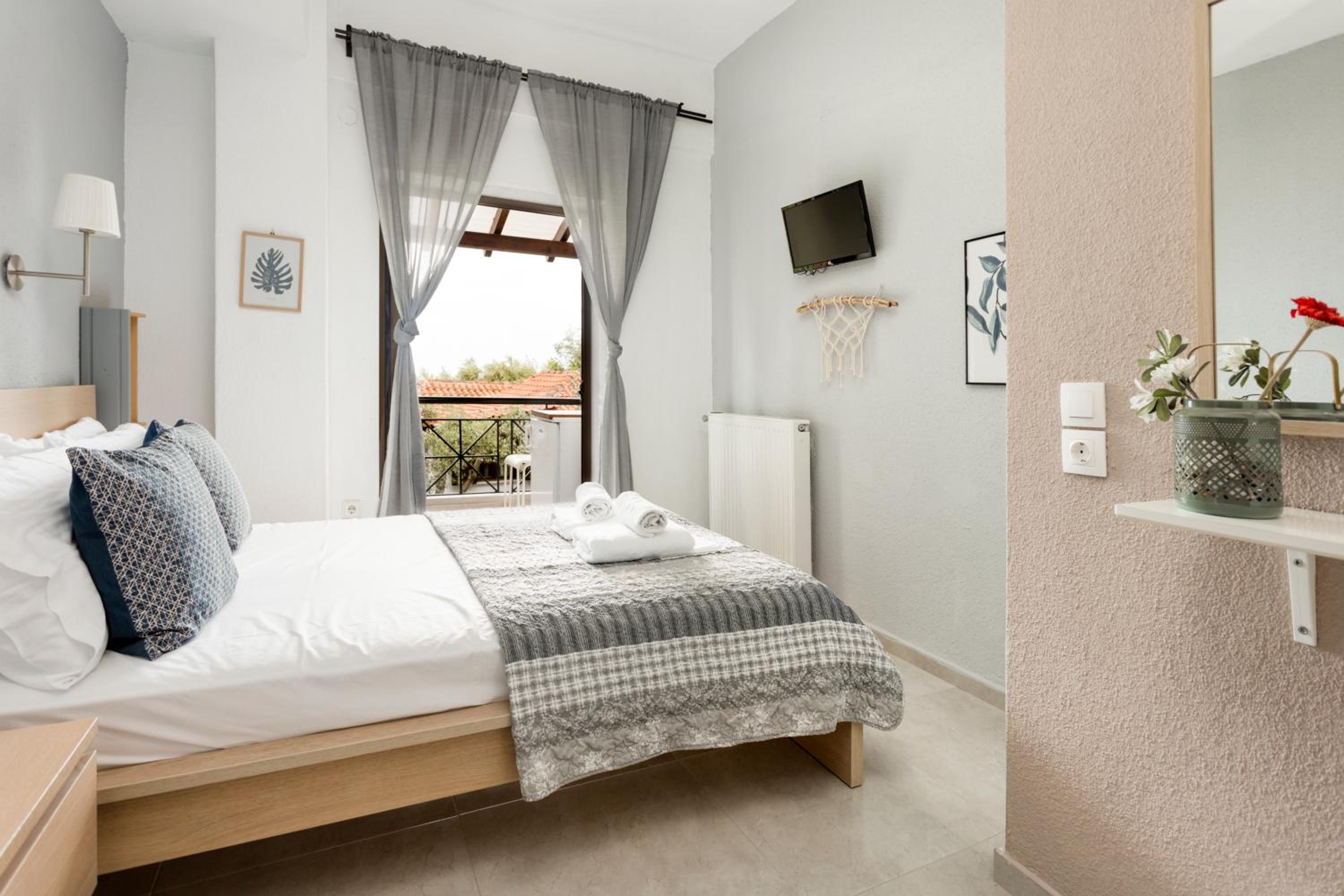Apartment with Sea View photo 1