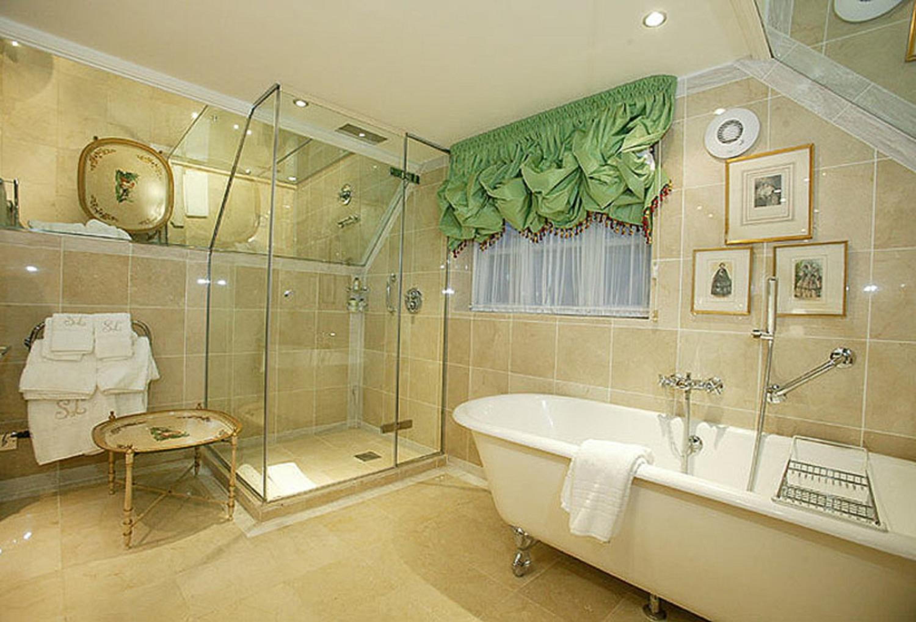 Duplex Cottage Suite - Photo 5