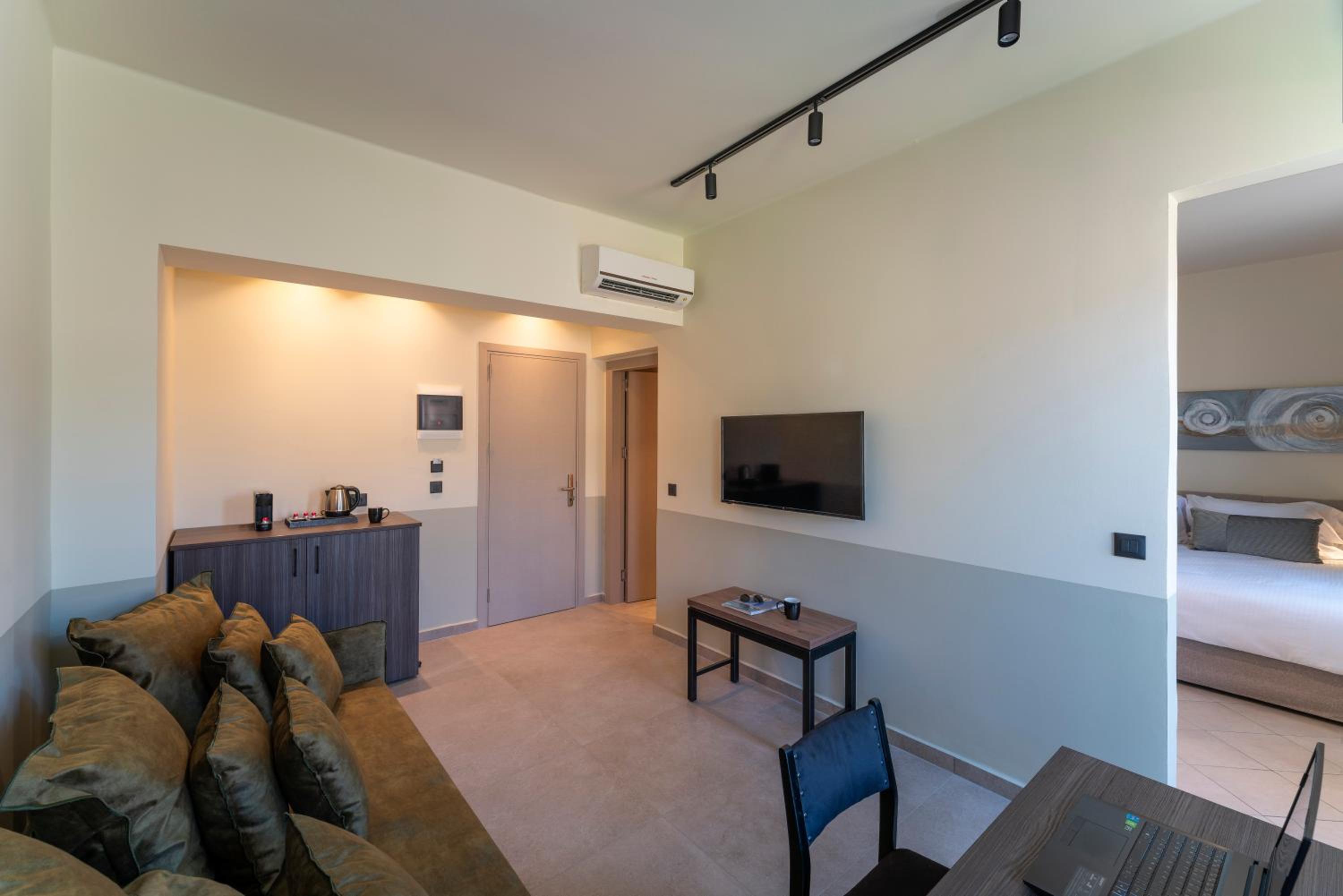 Superior Suite photo 1