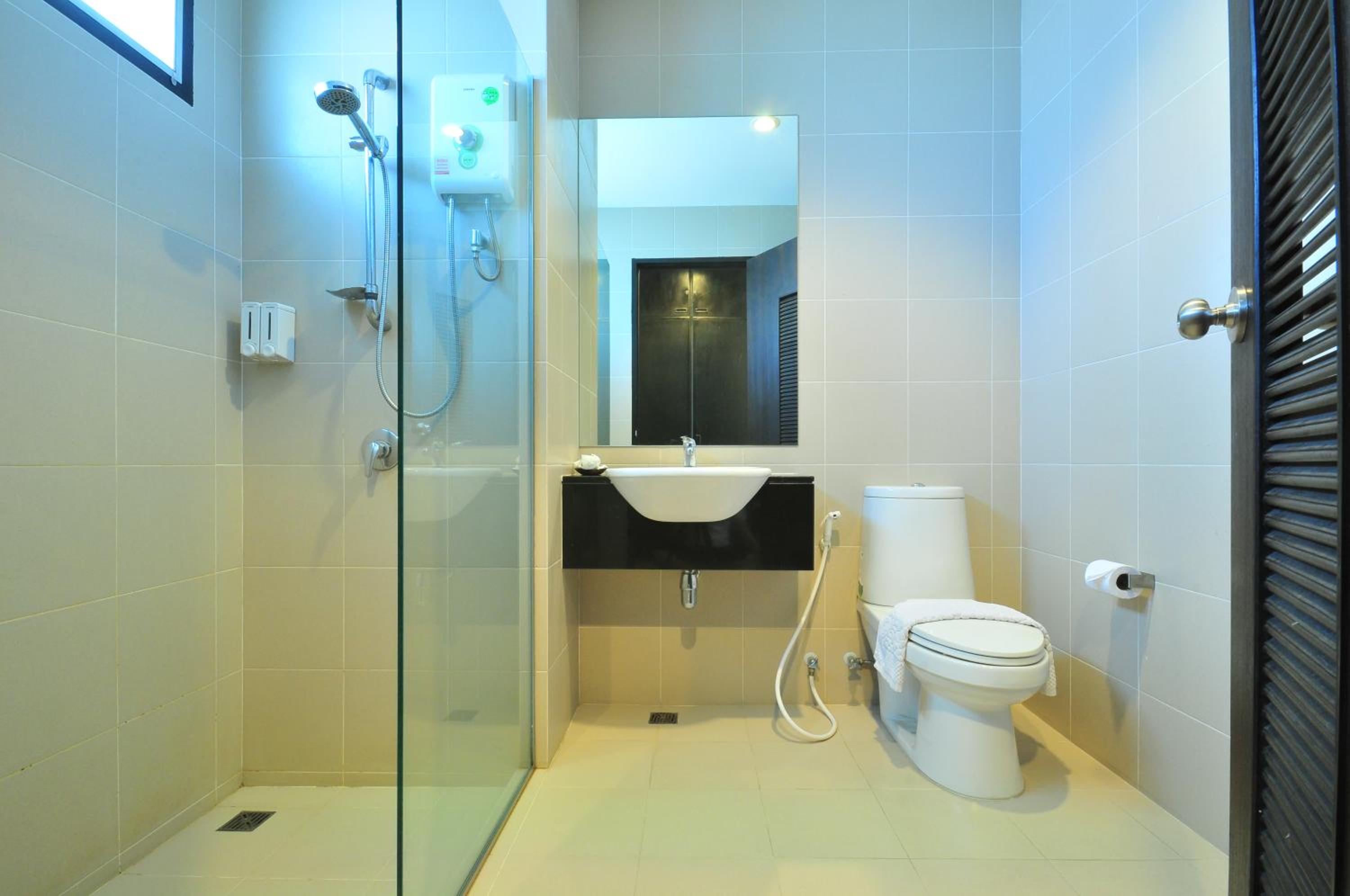 Deluxe Double or Twin Room with Pool View photo 1