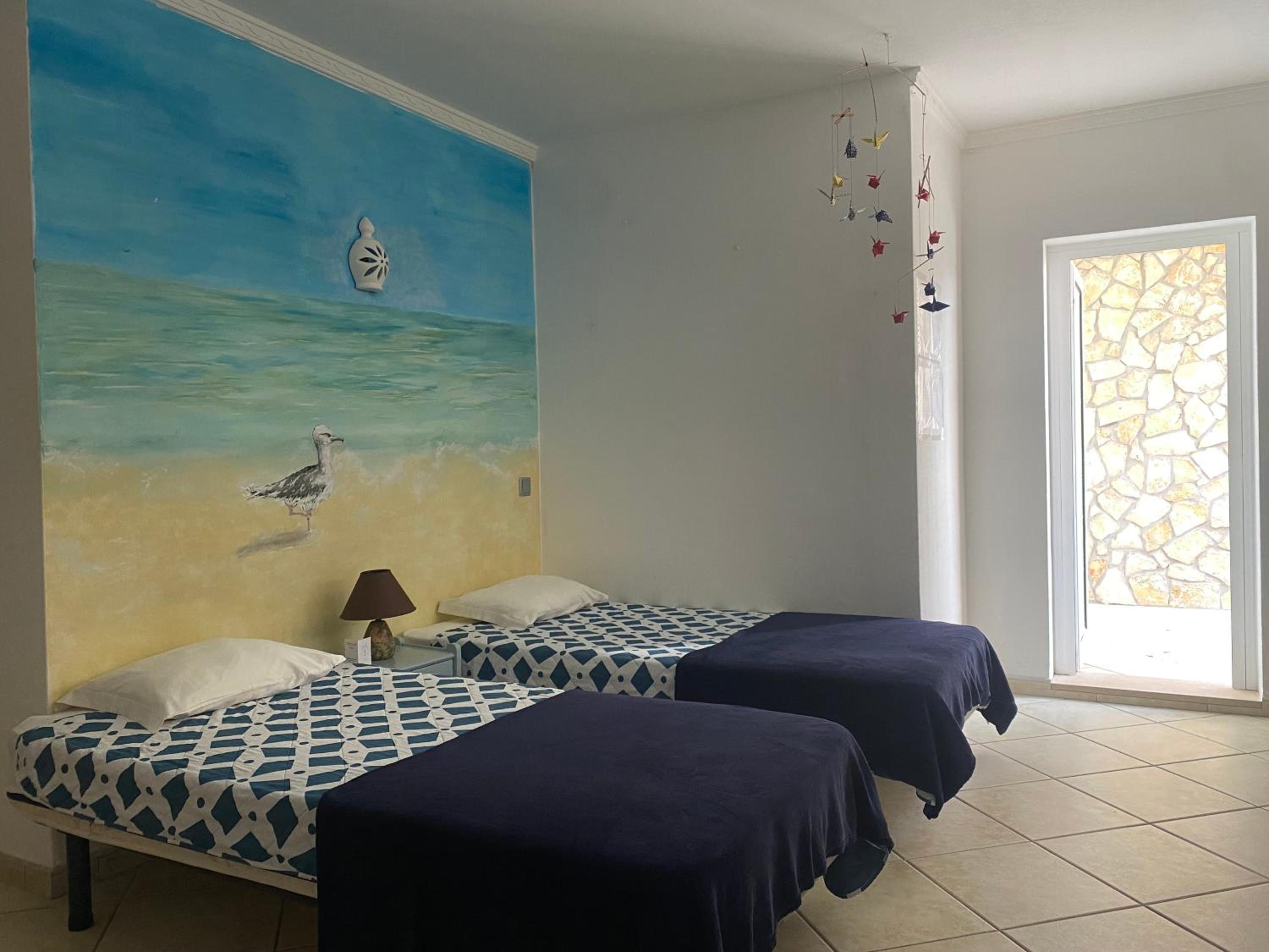 Bed in 8-Bed Mixed Dormitory Room